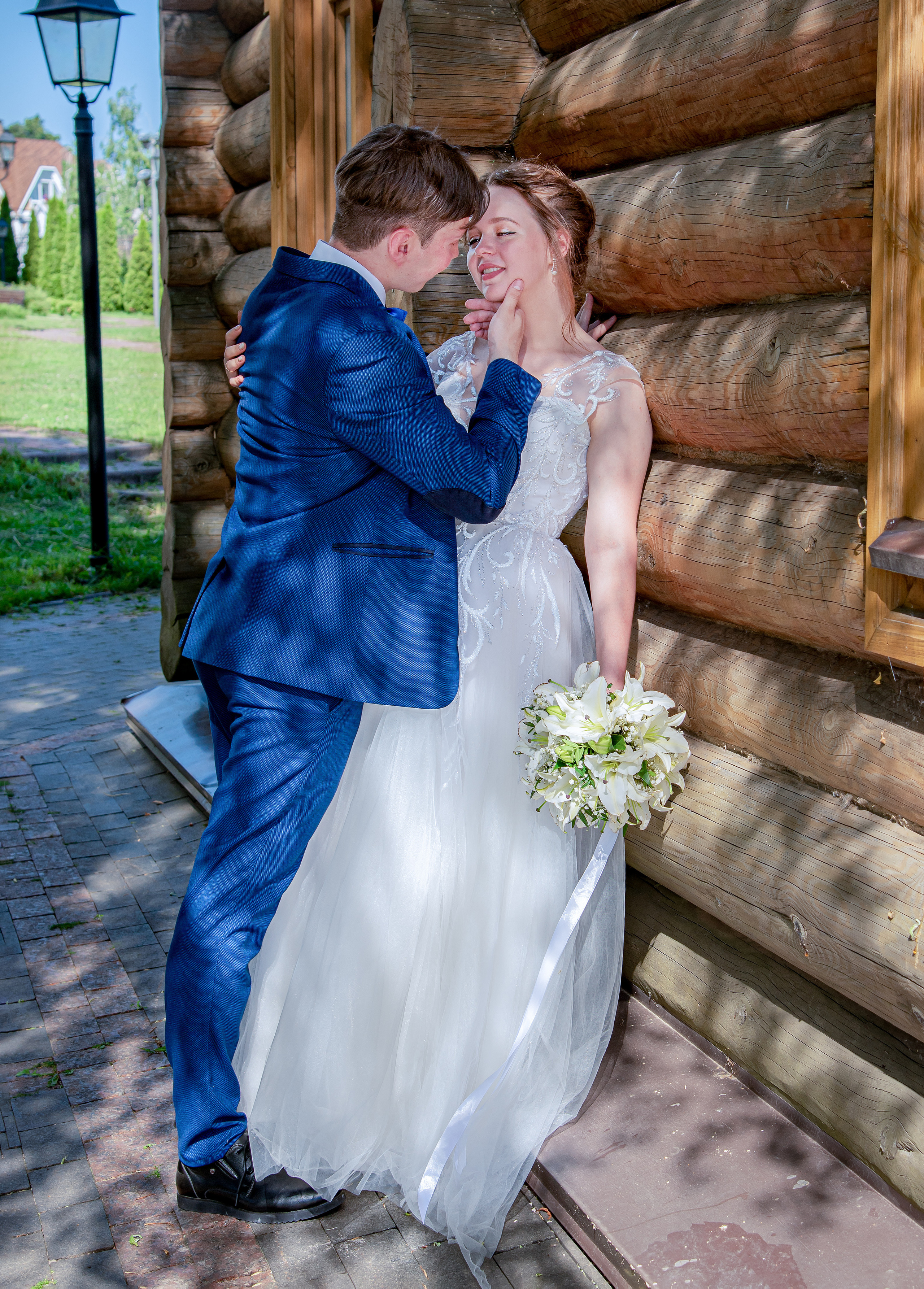 Денис и Евгения. Вера Гарусина