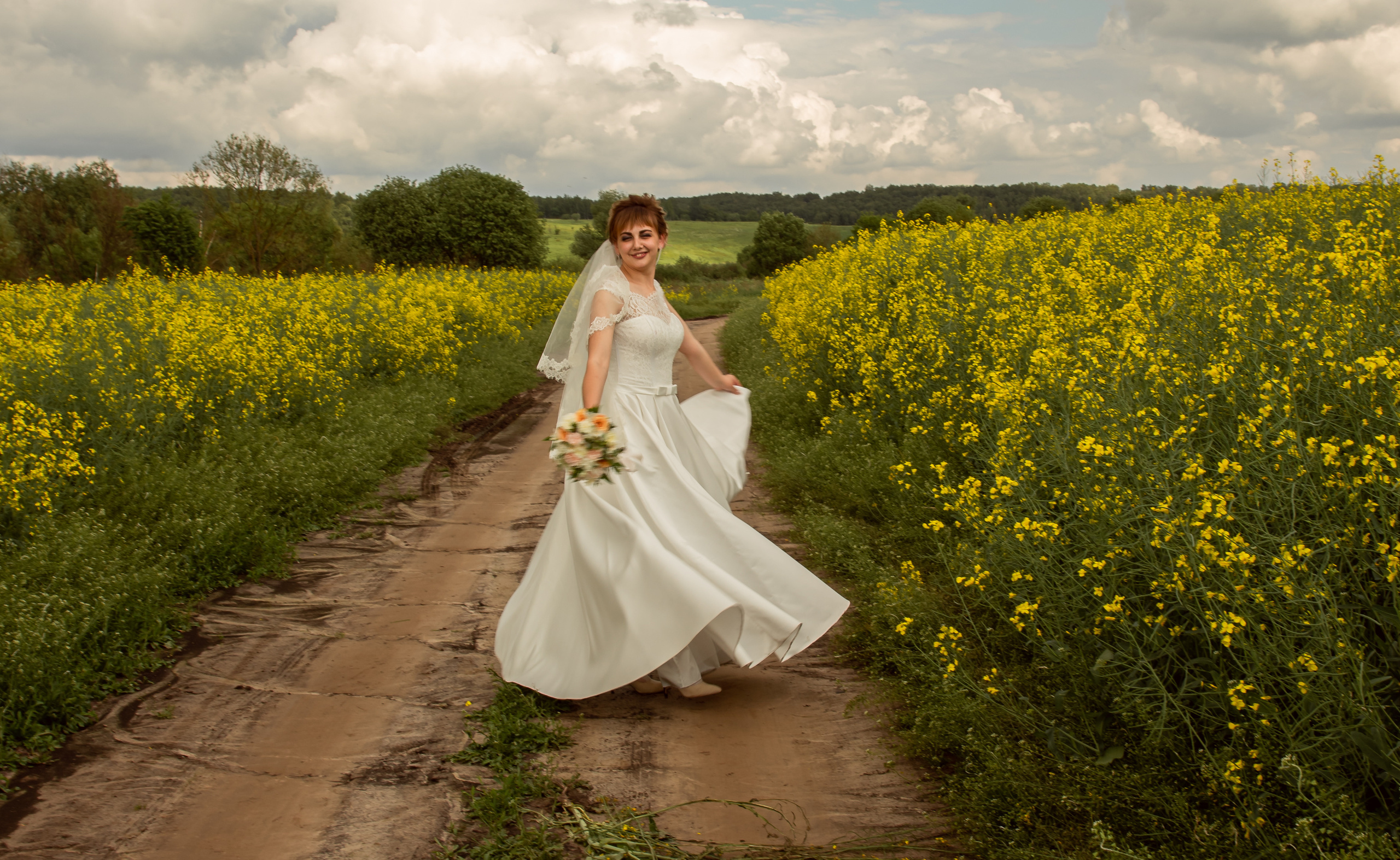 Сергей и Юлия. Вера Гарусина