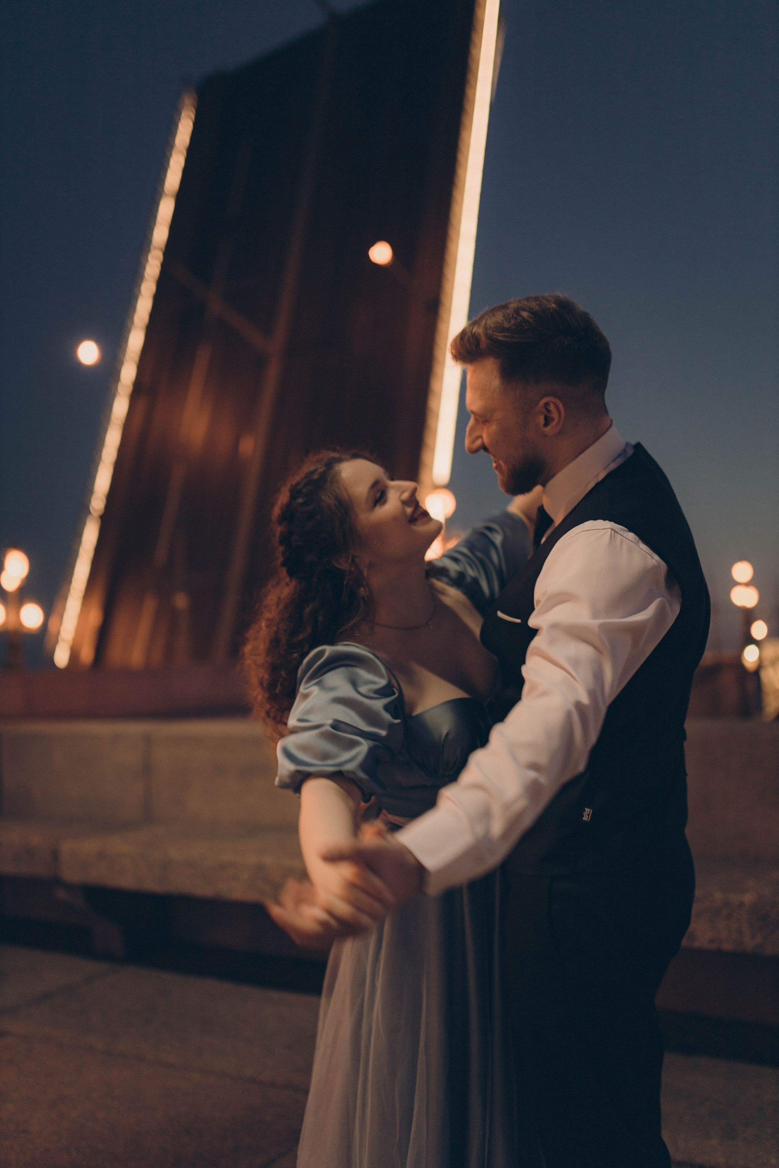 Love story мосты. Фотограф в Санкт-Петербурге Полина