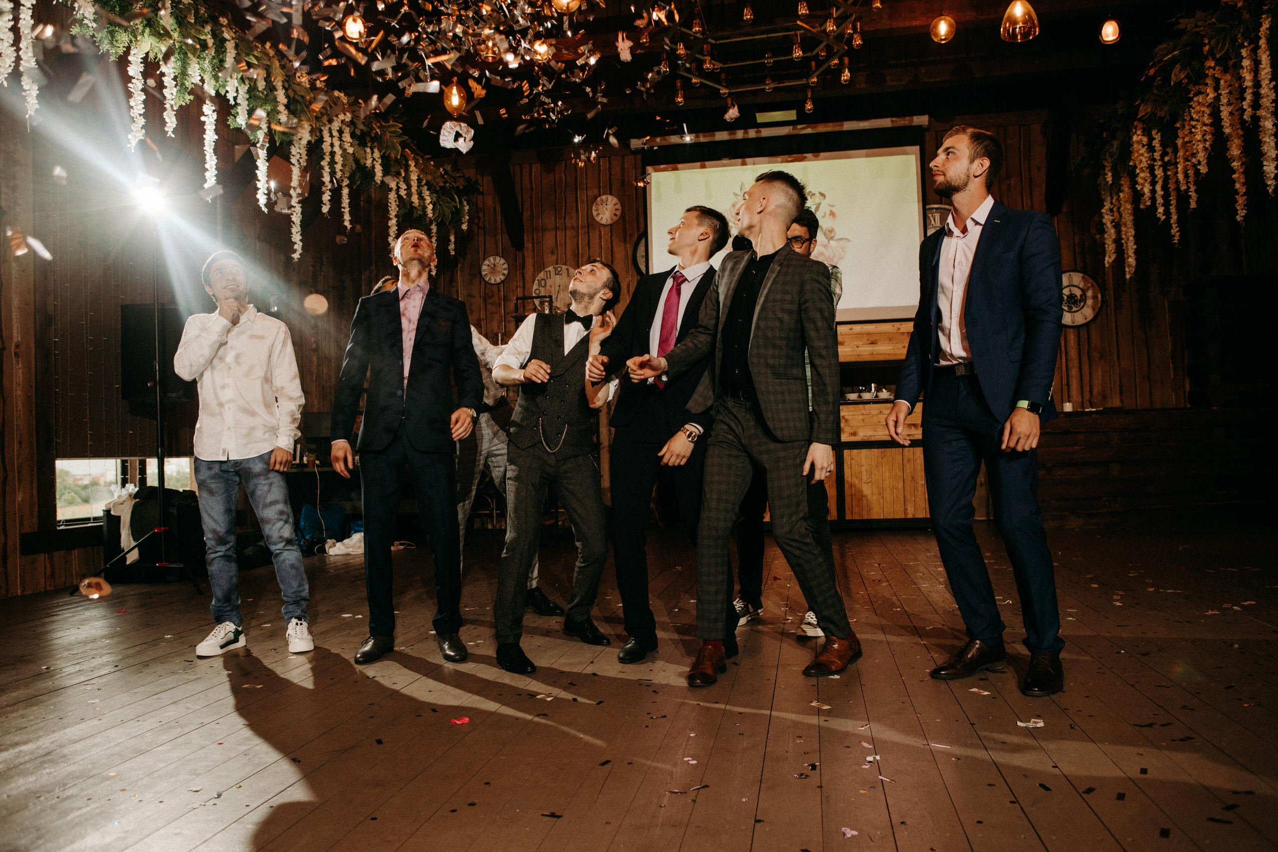 По хот-догу и на роспись :). Свадебный и семейный фотограф в Санкт-Петербурге и Москве