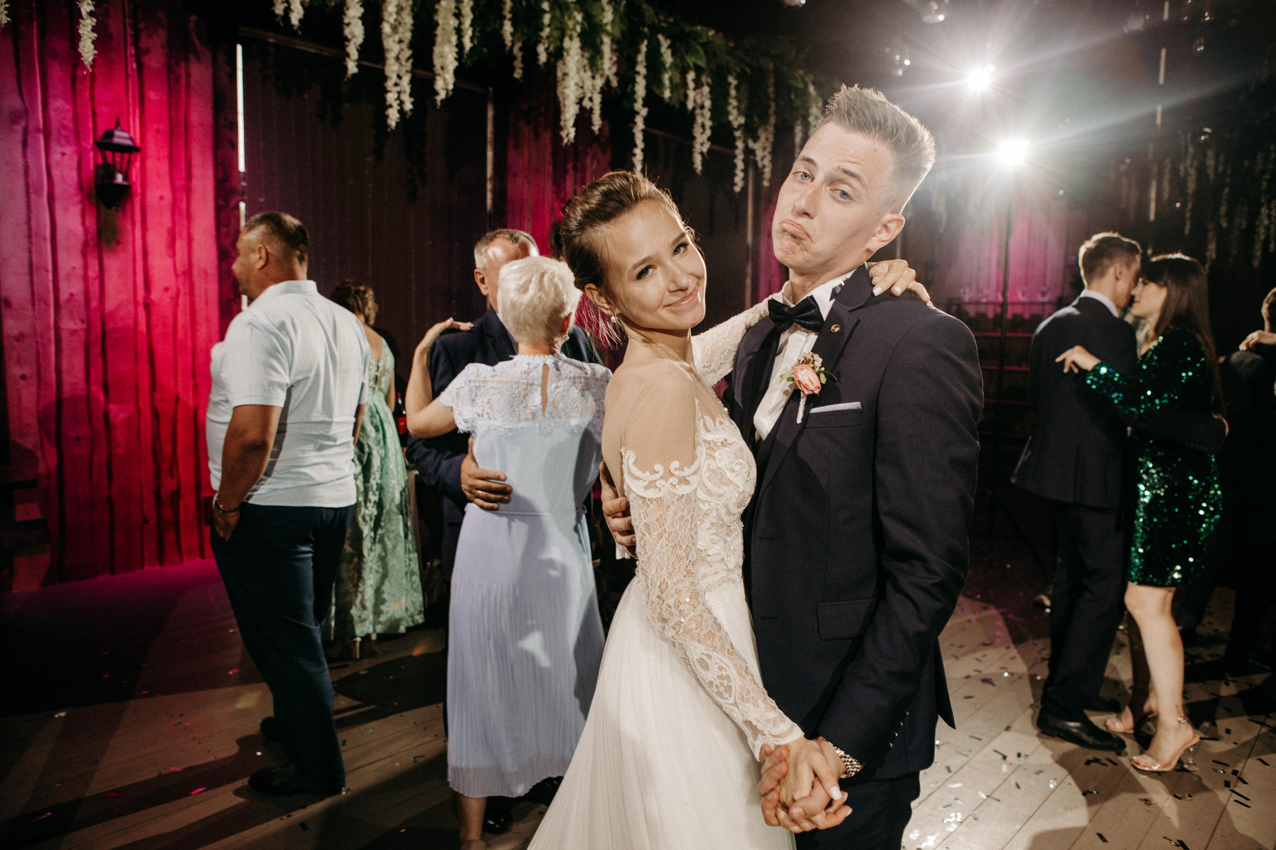 По хот-догу и на роспись :). Свадебный и семейный фотограф в Санкт-Петербурге и Москве