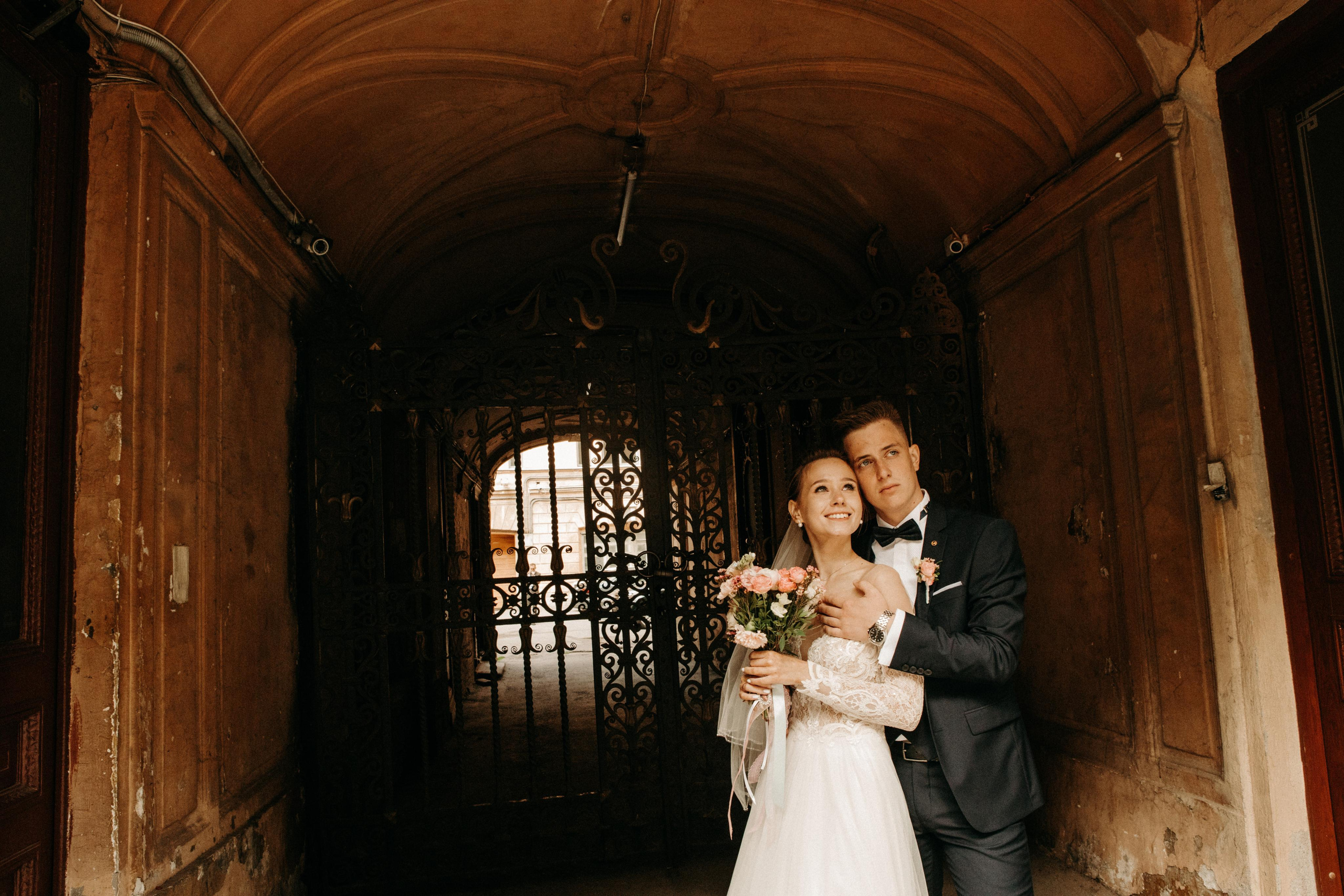 По хот-догу и на роспись :). Свадебный и семейный фотограф в Санкт-Петербурге и Москве