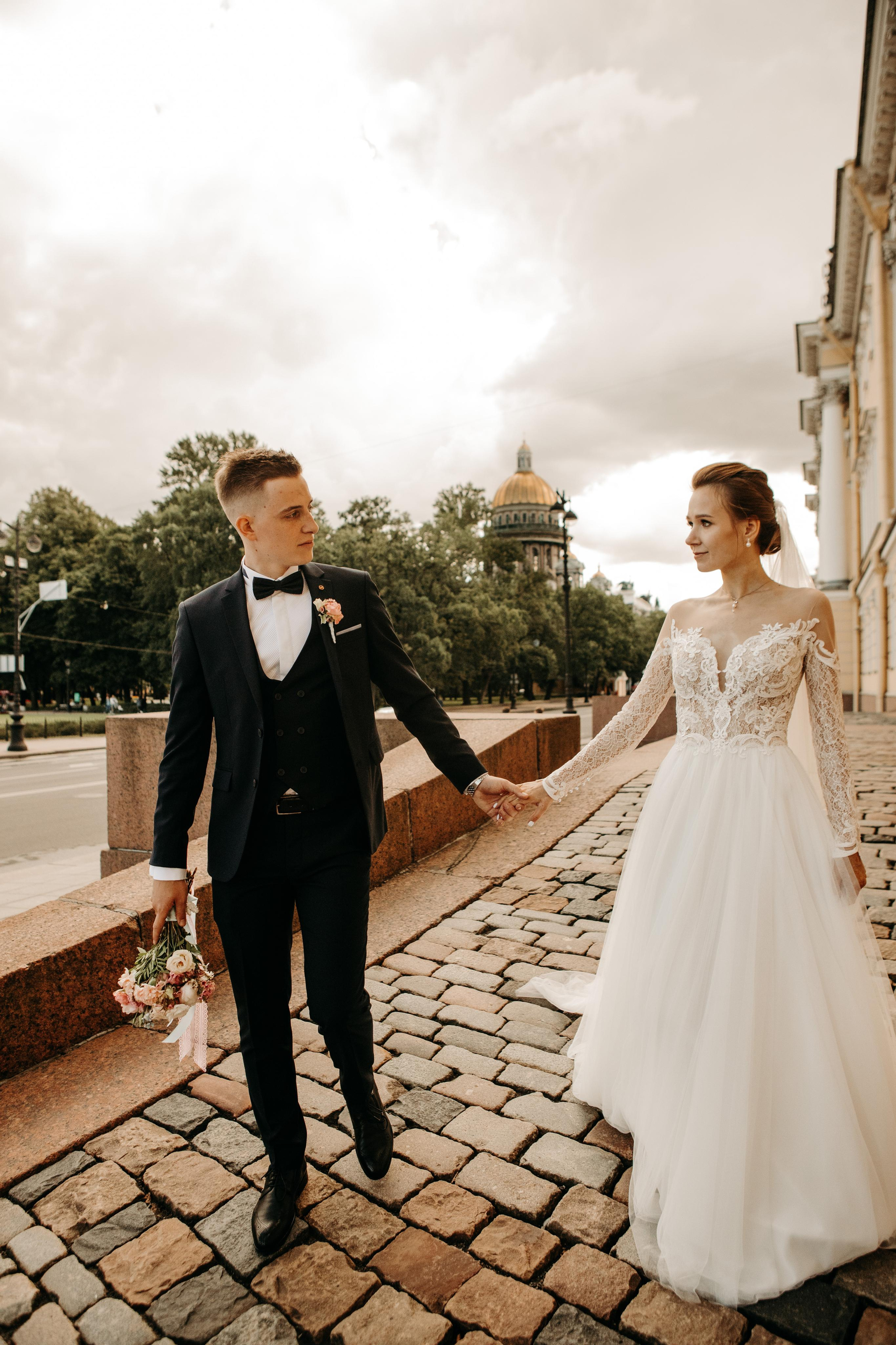 По хот-догу и на роспись :). Свадебный и семейный фотограф в Санкт-Петербурге и Москве