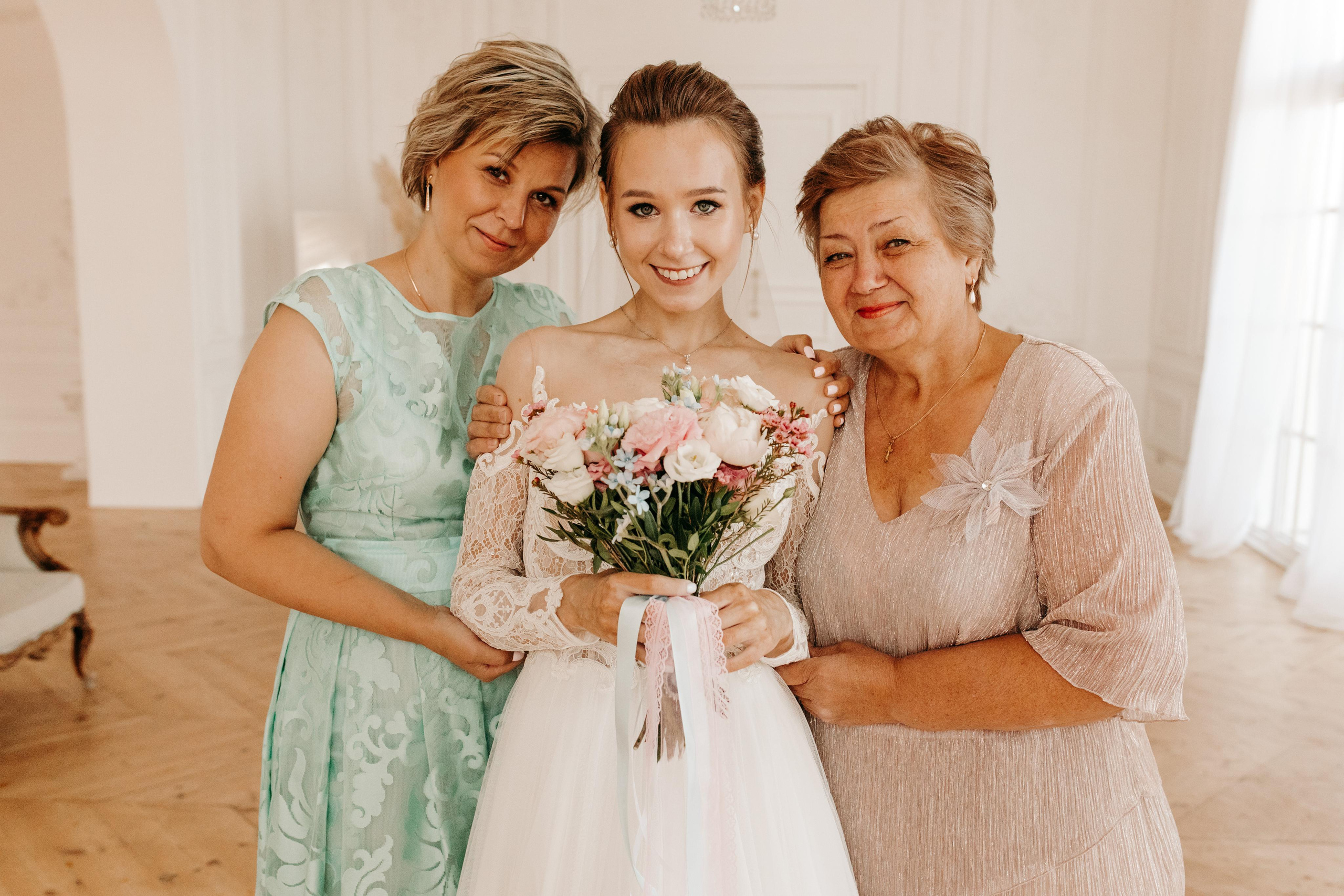 По хот-догу и на роспись :). Свадебный и семейный фотограф в Санкт-Петербурге и Москве