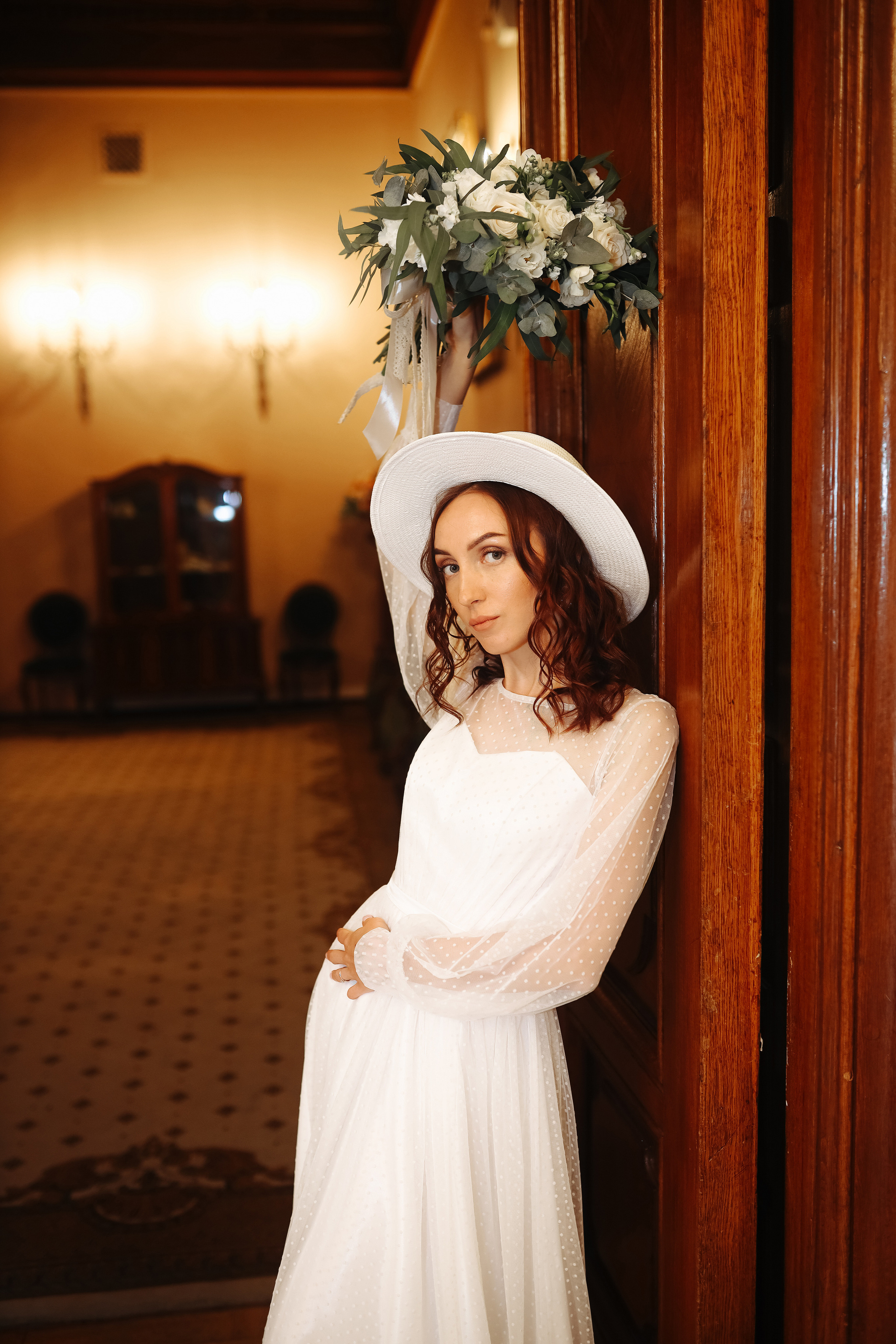 Ночь, улица, фонарь, газелька!. Свадебный и семейный фотограф в Санкт-Петербурге и Москве