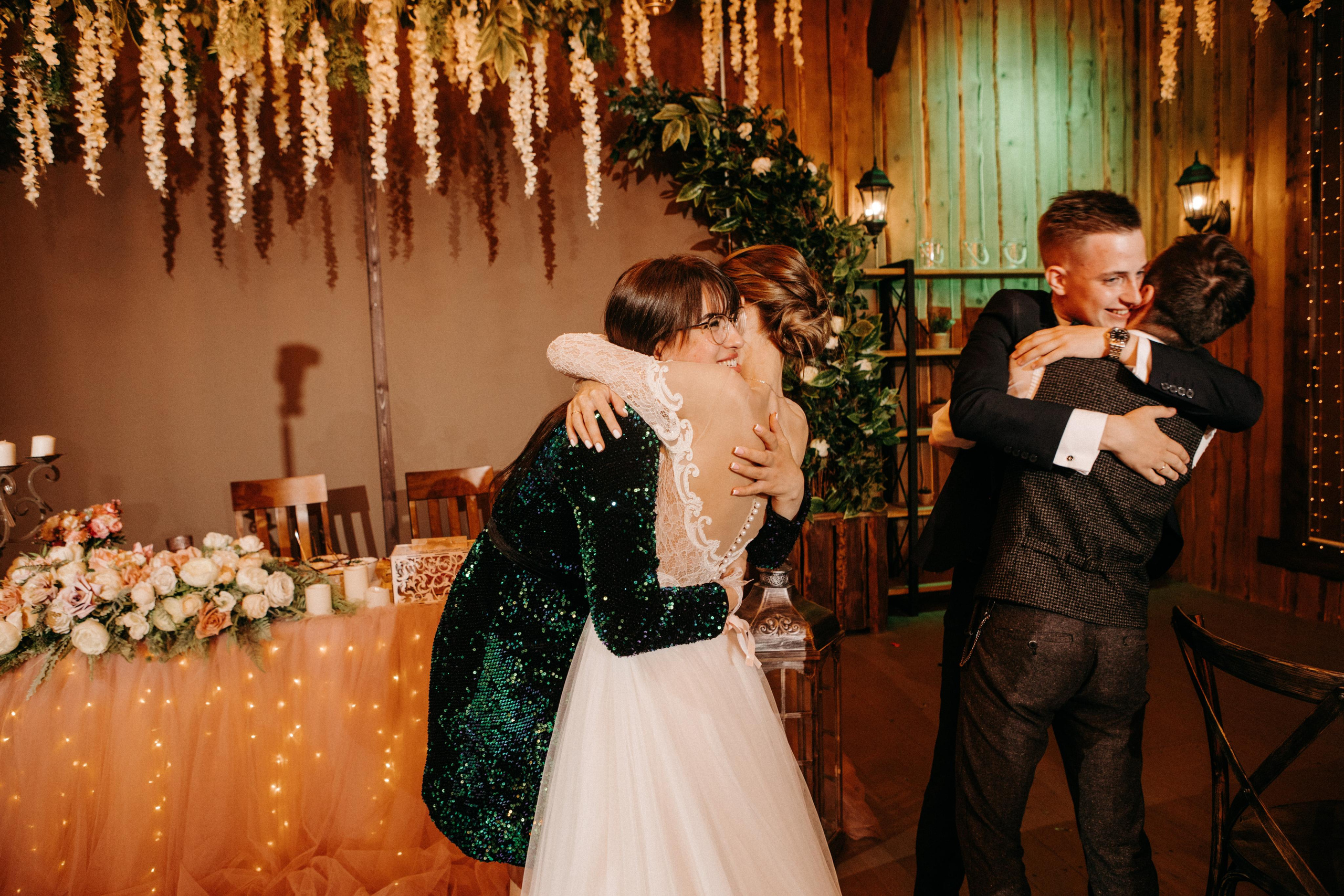 По хот-догу и на роспись :). Свадебный и семейный фотограф в Санкт-Петербурге и Москве