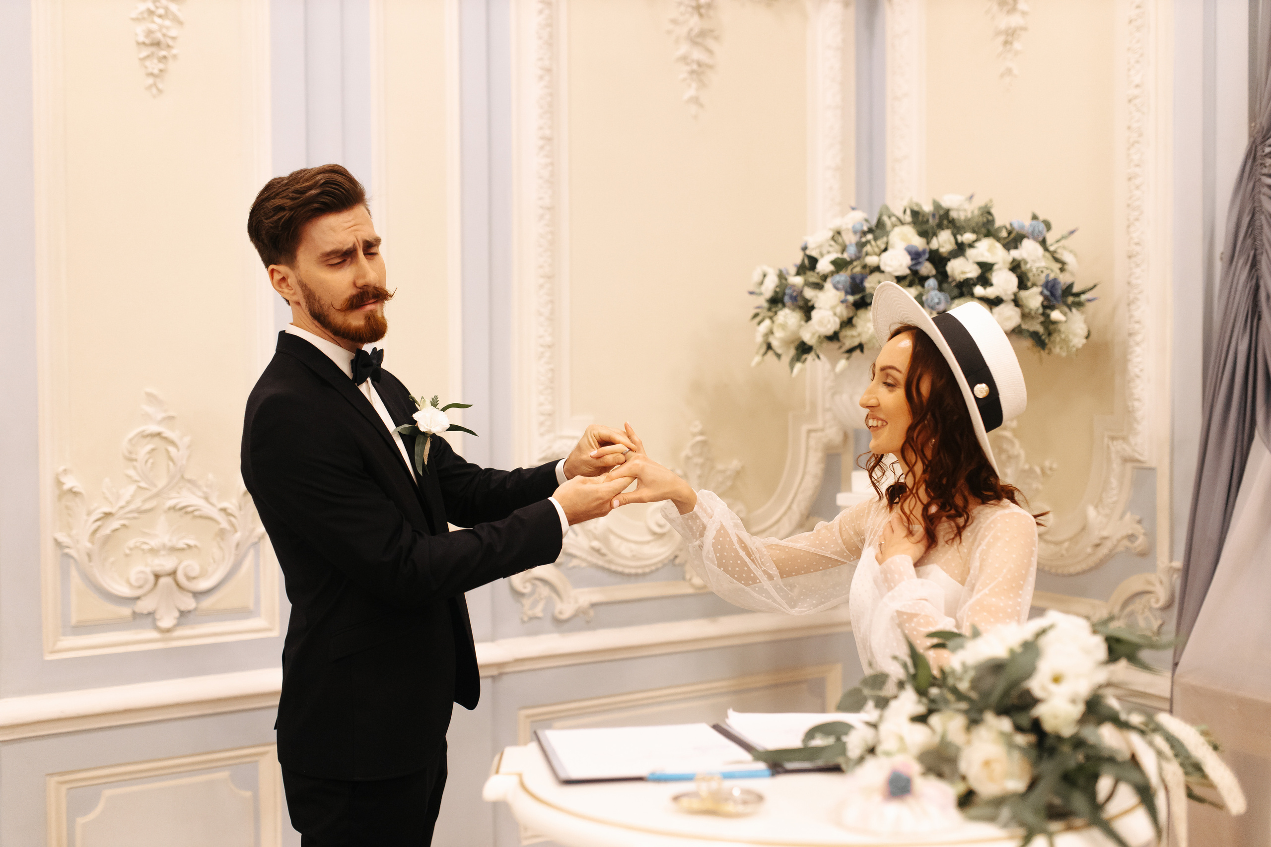 Ночь, улица, фонарь, газелька!. Свадебный и семейный фотограф в Санкт-Петербурге и Москве