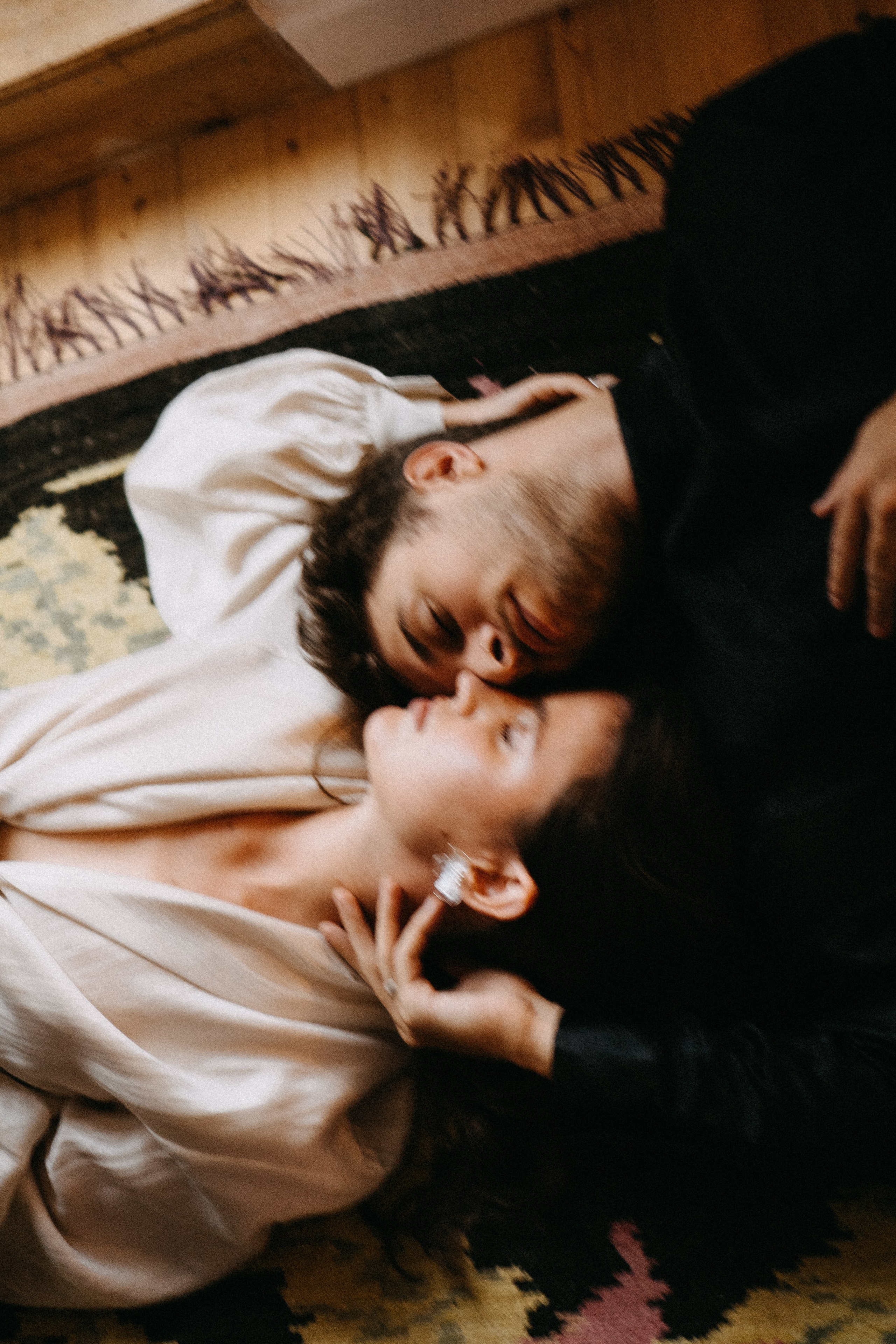 СБОРЫ ЖЕНИХА И НЕВЕСТЫ В УЮТНОЙ КВАРТИРЕ В ЦЕНТРЕ САНТК-ПЕТЕРБУРГА. Профессиональный фотограф, Санкт-Петербург — Виктория Богомолова