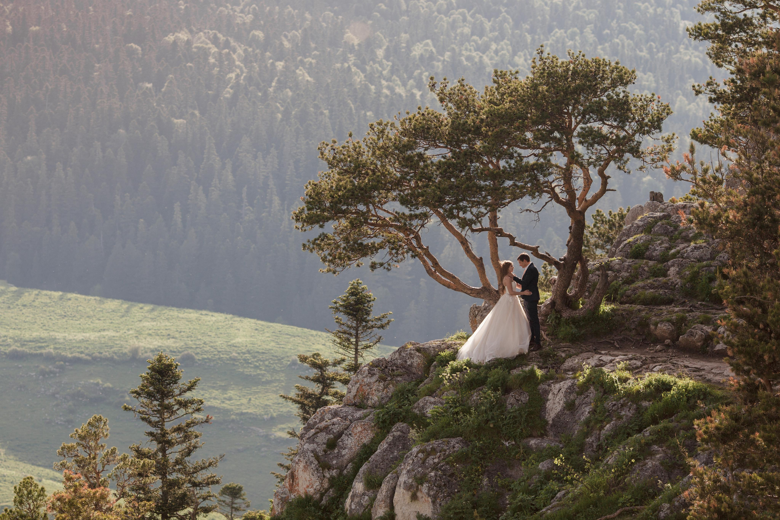 Слава и Рита прогулка в горах. Свадебный и семейный фотограф в Краснодаре