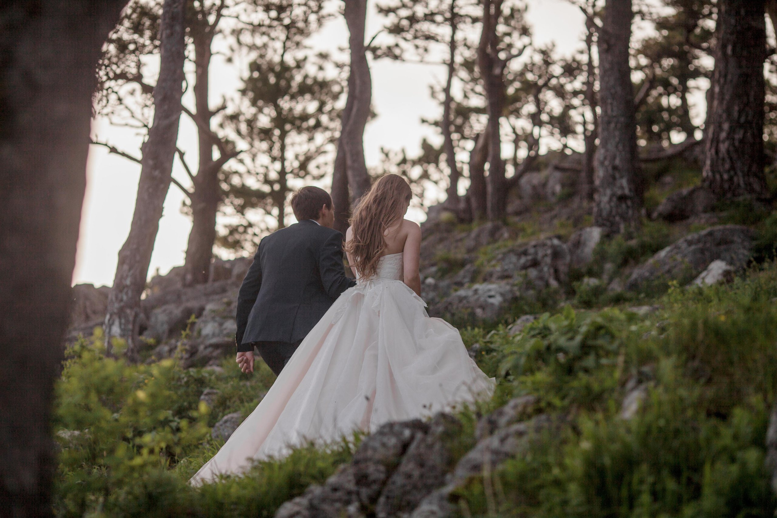 Слава и Рита прогулка в горах. Свадебный и семейный фотограф в Краснодаре