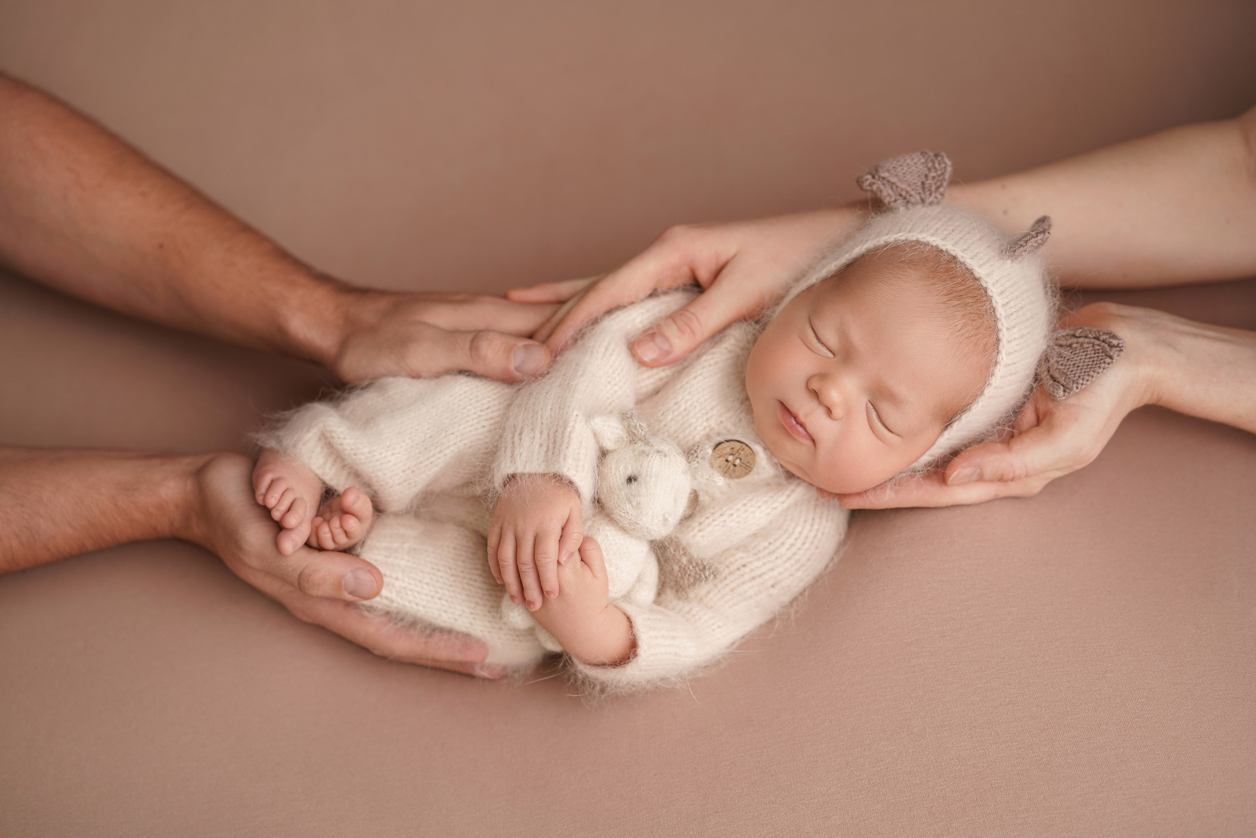 Фотосессия новорожденных | Галерея трогательных кадров малышей в стиле newborn. Фотосессия новорожденных в Москве и Московской области | Профессиональный фотограф newborn — Татьяна Иванова