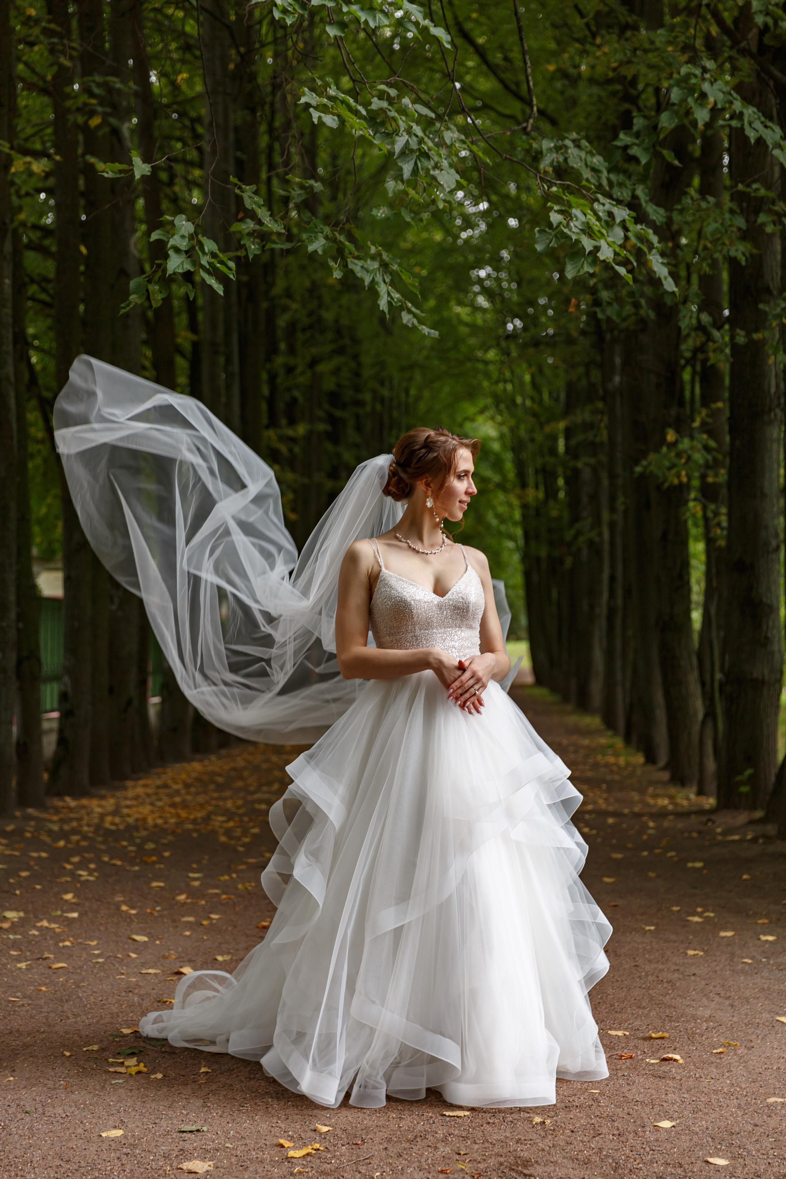 Свадебная фотосессия в усадьбе Кусково. Свадебный фотограф Москва и МО Сергей Киржаев