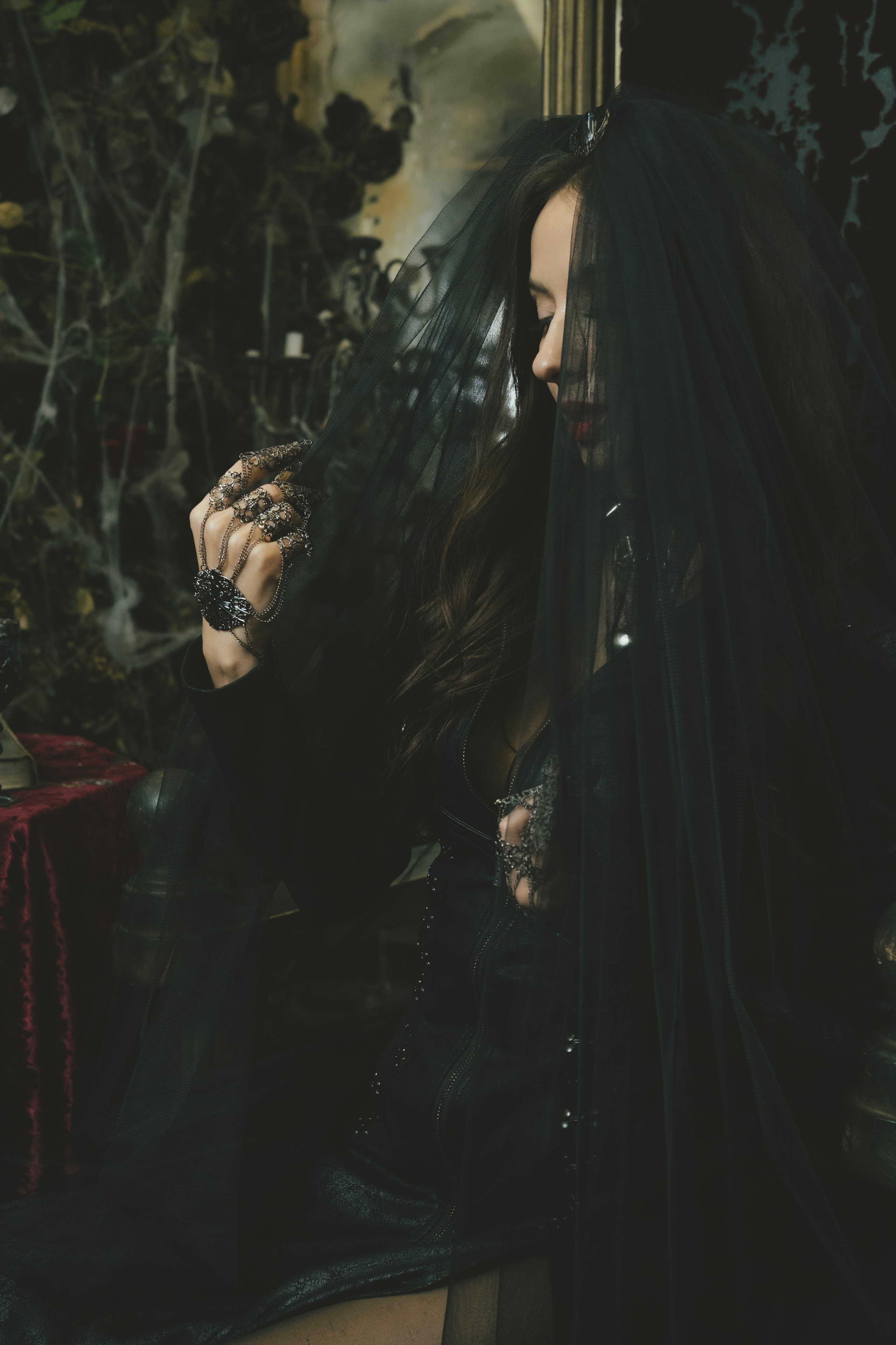 Контент для экспертов. Портретный фотограф в Москве Александр Денисов