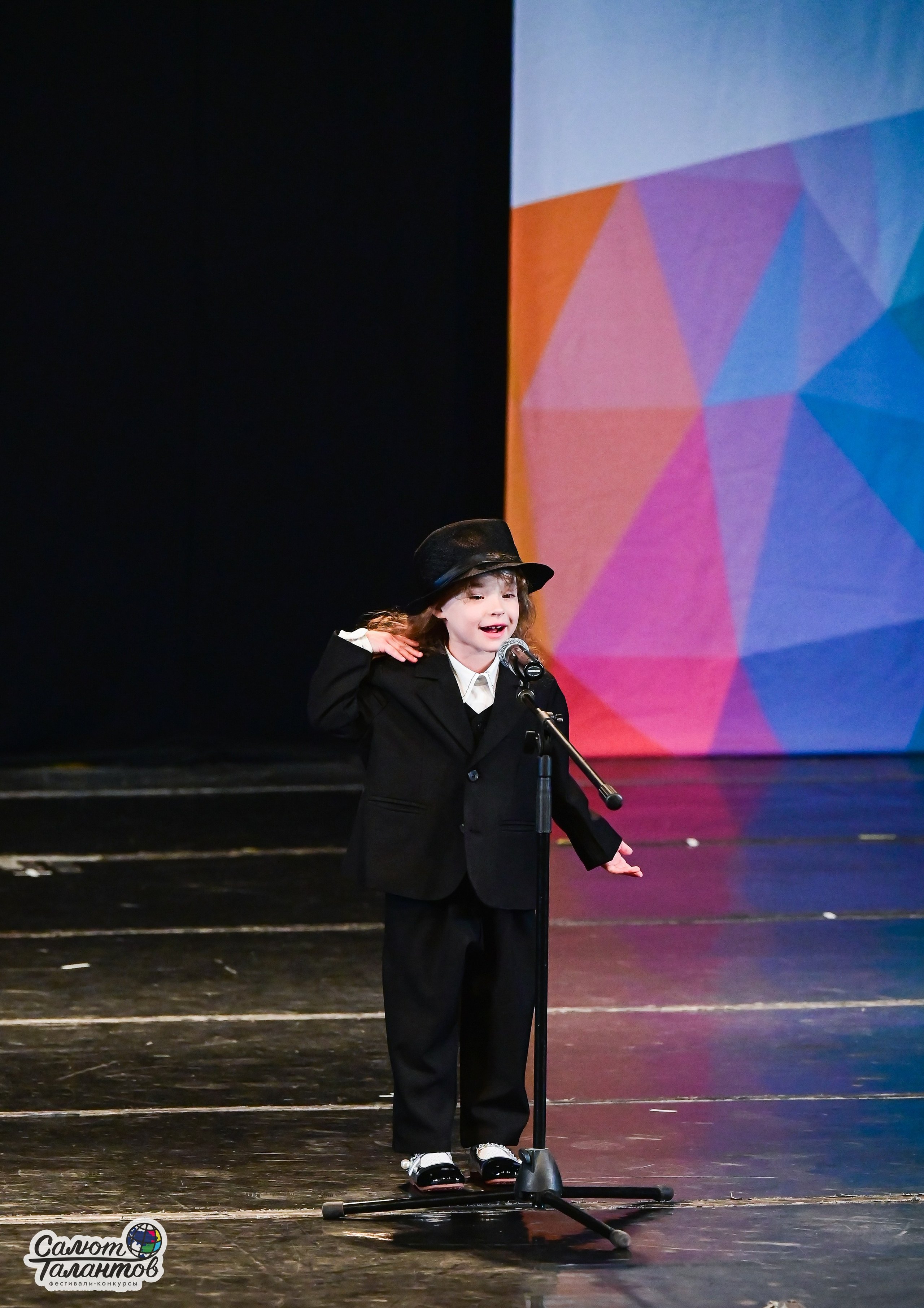 14.06.2025 «Салют Талантов» 41-й Международный фестиваль-конкурс «МОСКВА ВЕРИТ ТАЛАНТАМ» г. Москва. Медиастудия Фото Концепт