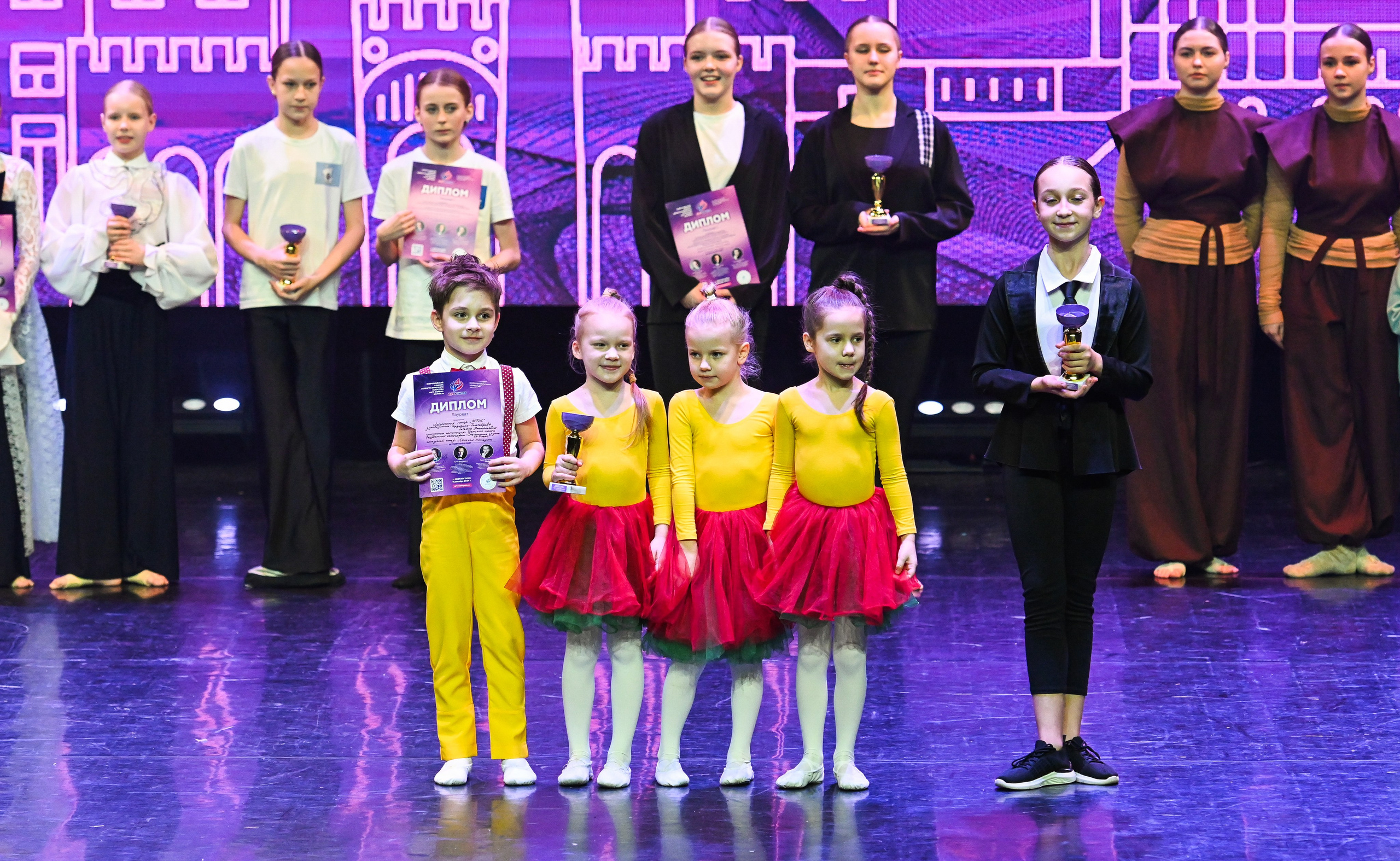 09.11.2024 Фестиваль хореографического искусства «АРТ-КОМПАС. БАЛТИКА» г. Светлогорск. Медиастудия Фото Концепт