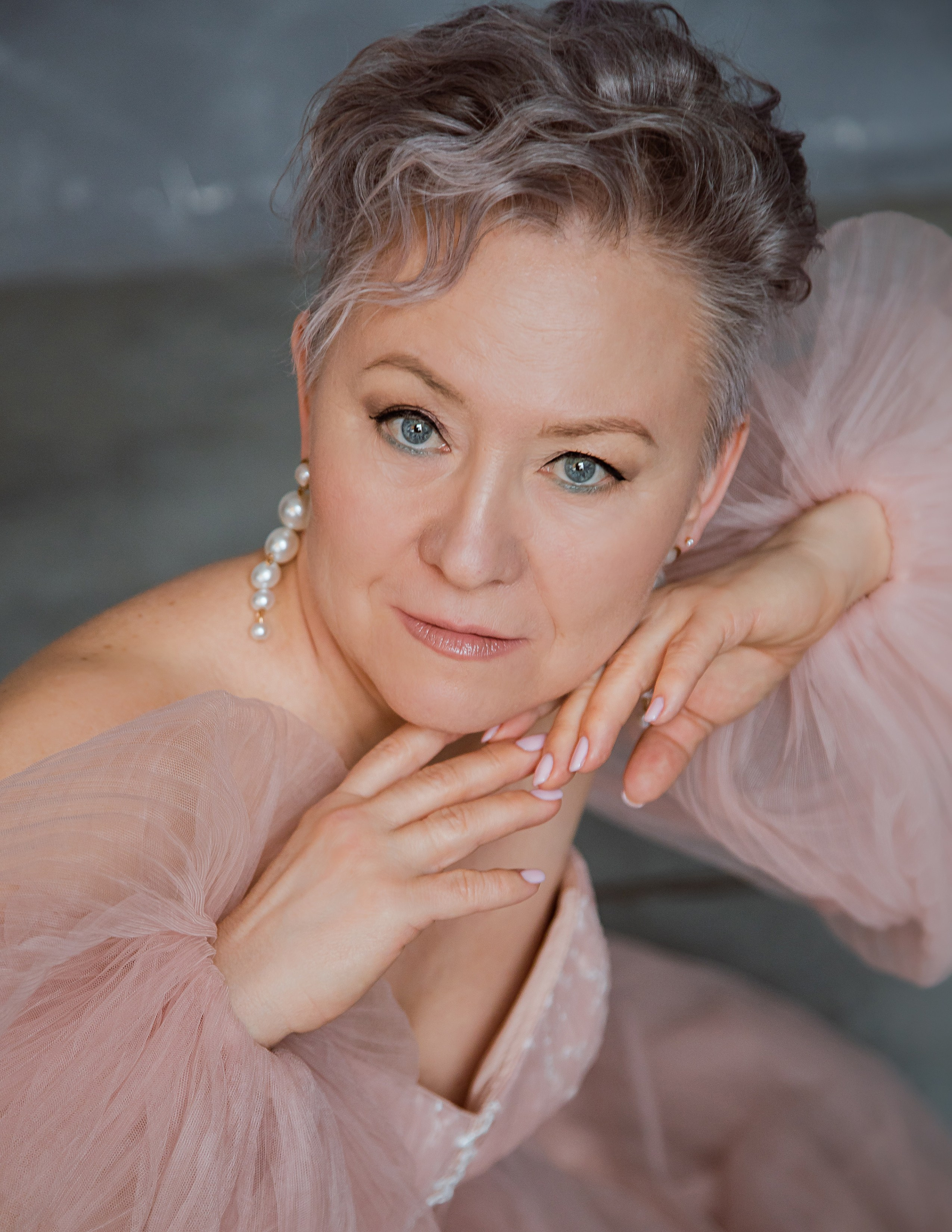 Модель age+. Креативный и женский Фотограф Омске Наталья Лебедева