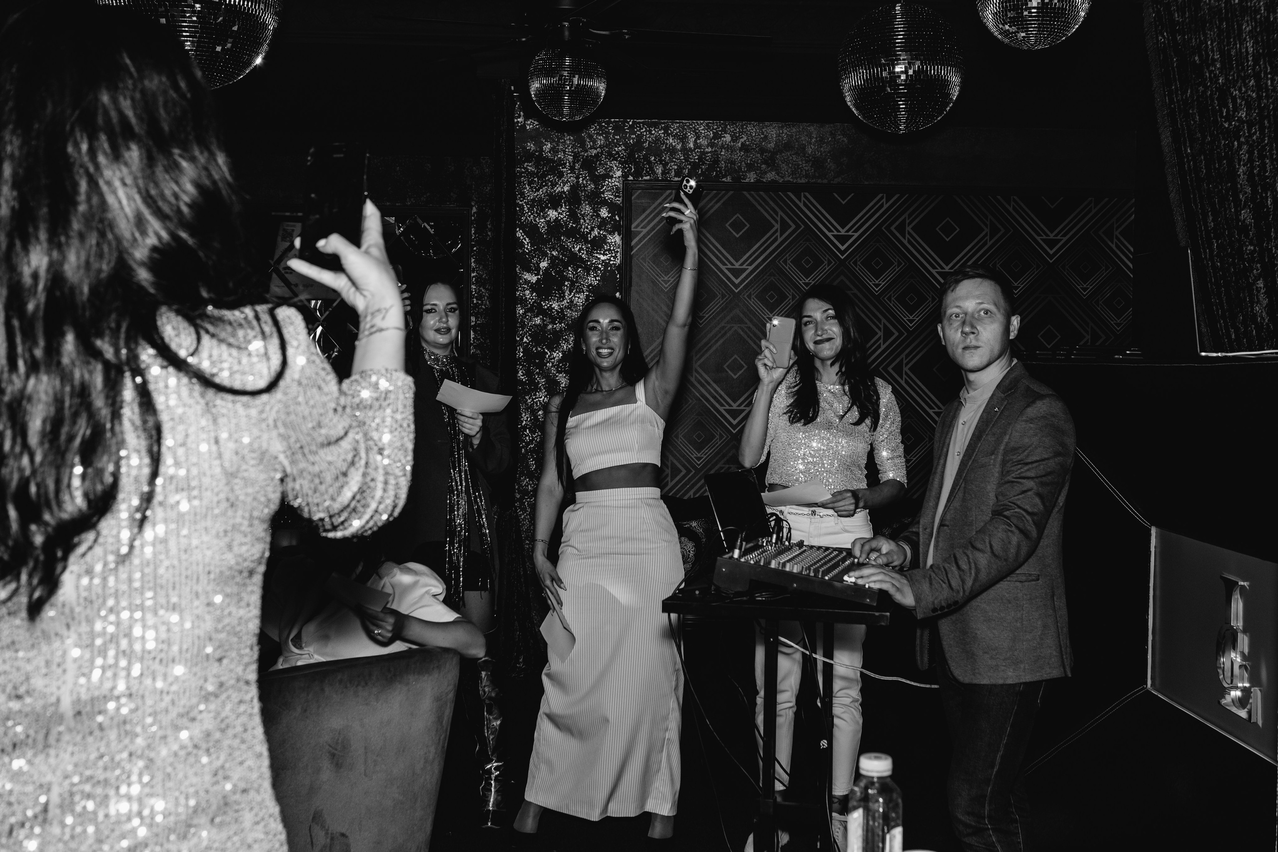 5 лет Женскому клубу. Контент фотограф, съемка для маркетплейсов, фуд съемка и репортажи в Новосибирске Ралия Галеева