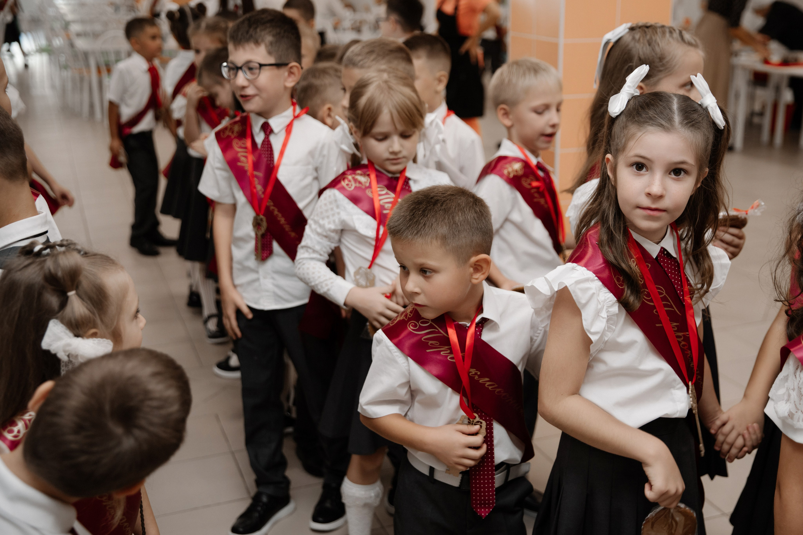 1 класс 11 школа. Выпускные альбомы Натальи Бутко: Новороссийск, Анапа, Геленджик