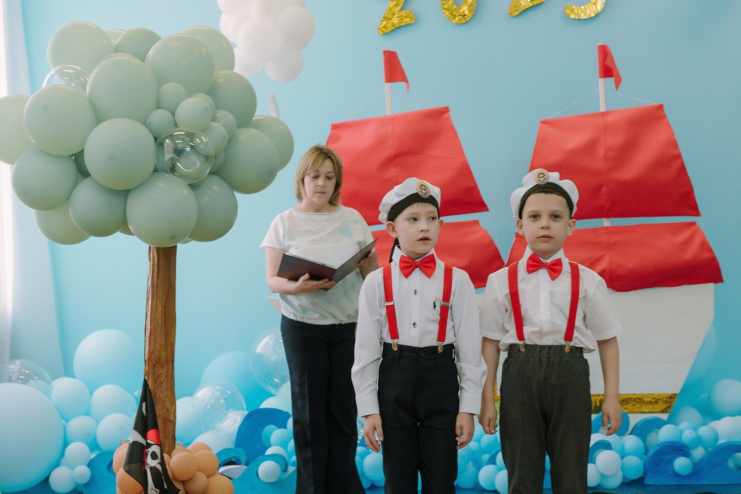 Выпускной 10 ДС. Выпускные альбомы Натальи Бутко: Новороссийск, Анапа, Геленджик