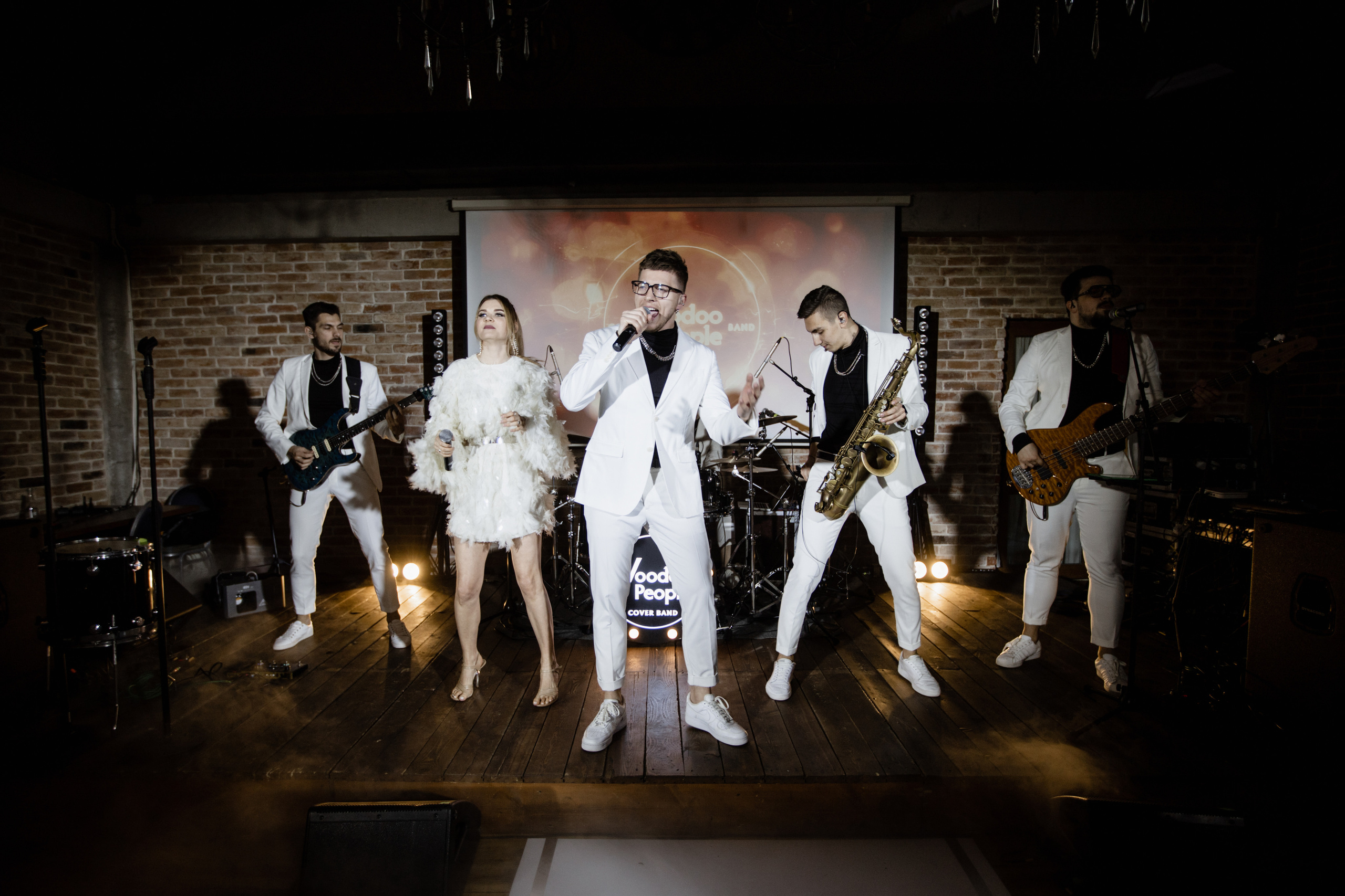 Лед и нежность. Свадьба хоккеиста и его возлюбленной. VENSKAYA WEDDING & EVENT PLANNER