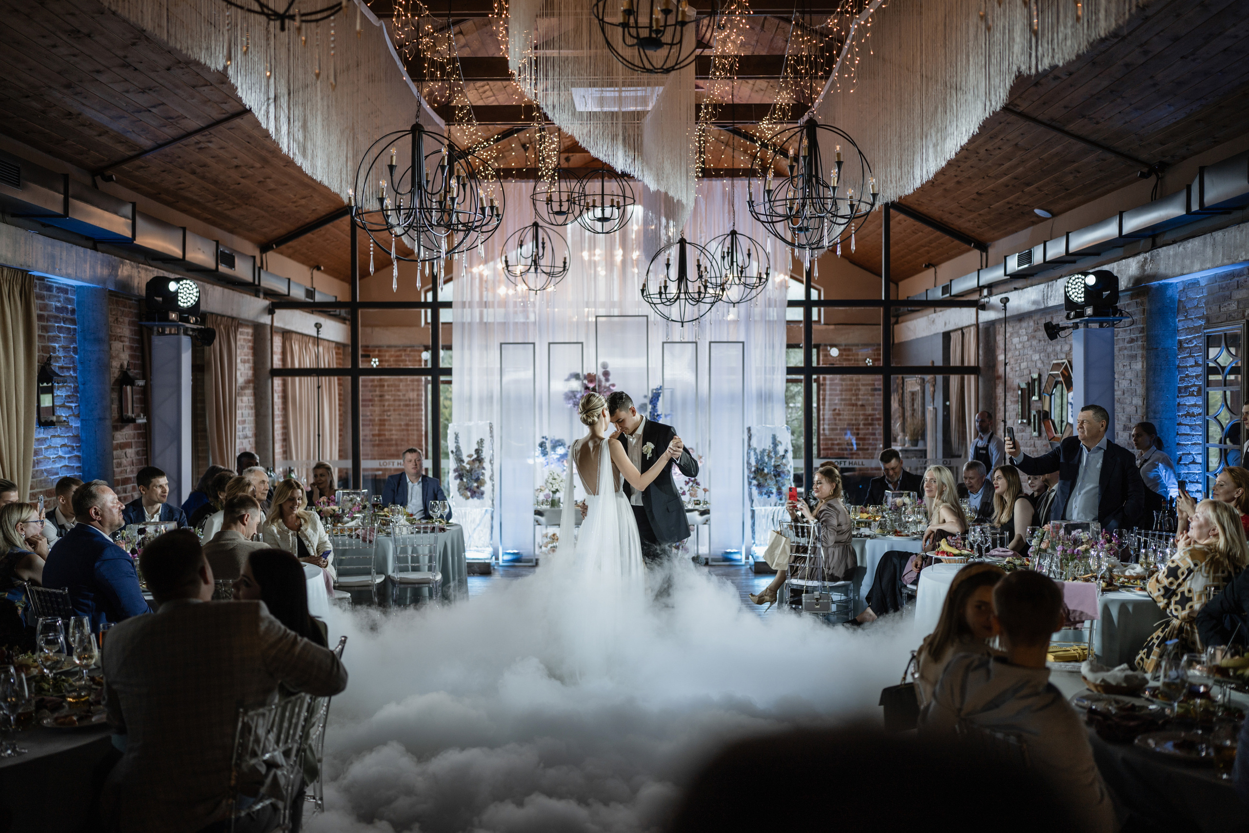 Лед и нежность. Свадьба хоккеиста и его возлюбленной. VENSKAYA WEDDING & EVENT PLANNER