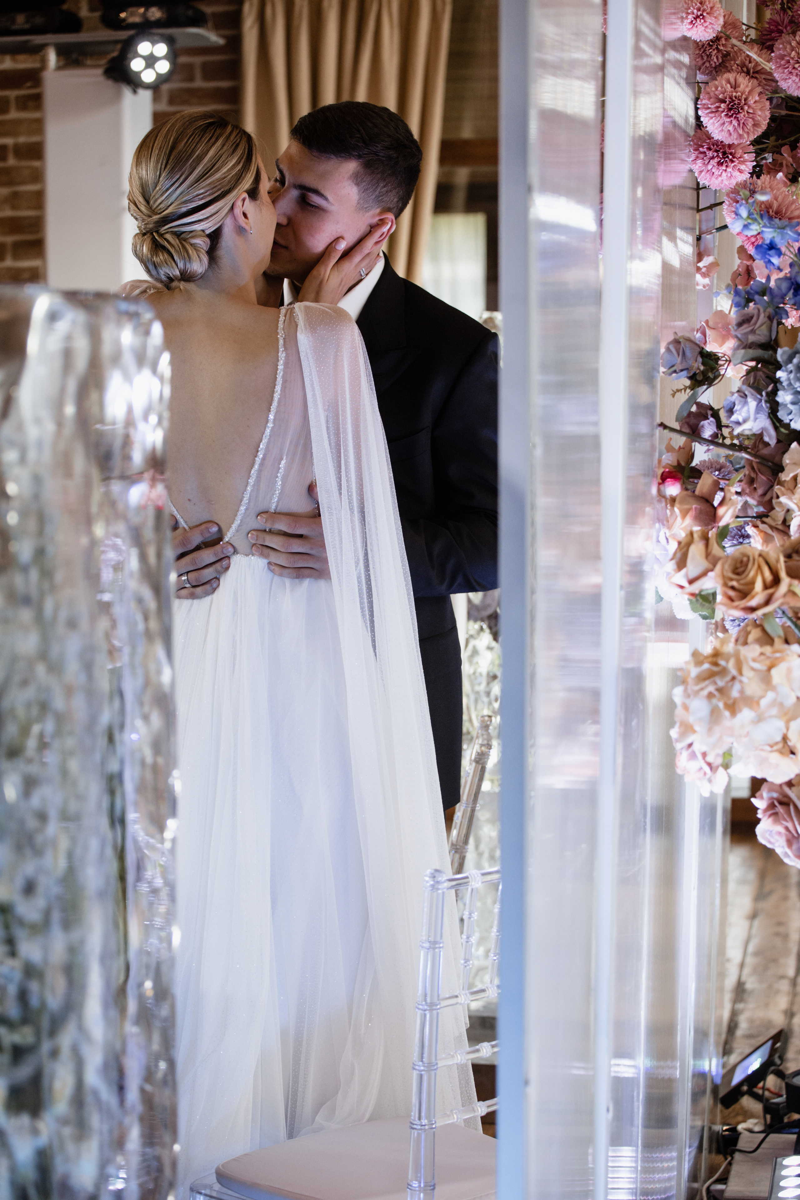 Лед и нежность. Свадьба хоккеиста и его возлюбленной. VENSKAYA WEDDING & EVENT PLANNER