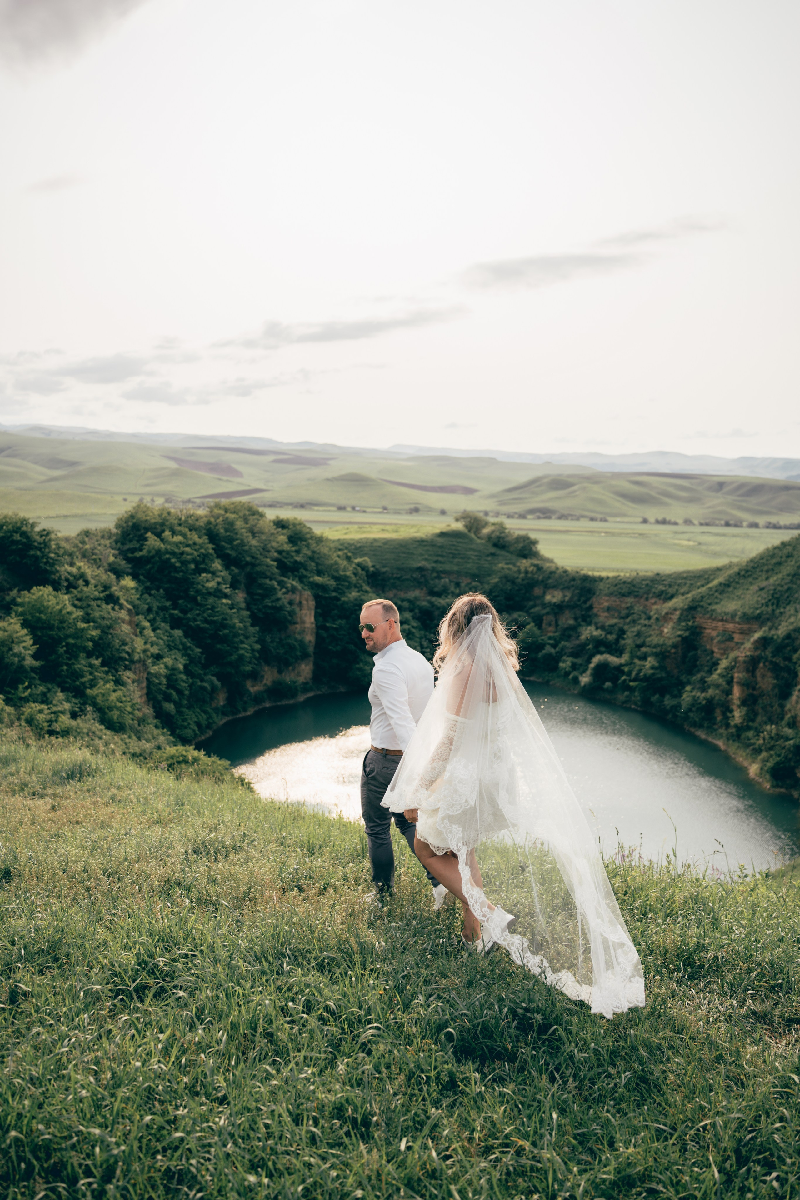Съемка для брендов одежды КМВ Пятигорск, Железноводск, Ессентуки, Кисловодск Архыз Домбай Фотосессия. Фотограф КМВ|ГОРЫ Пятигорск Железноводск Ессентуки Кисловодск Домбай Архыз Эльбрус