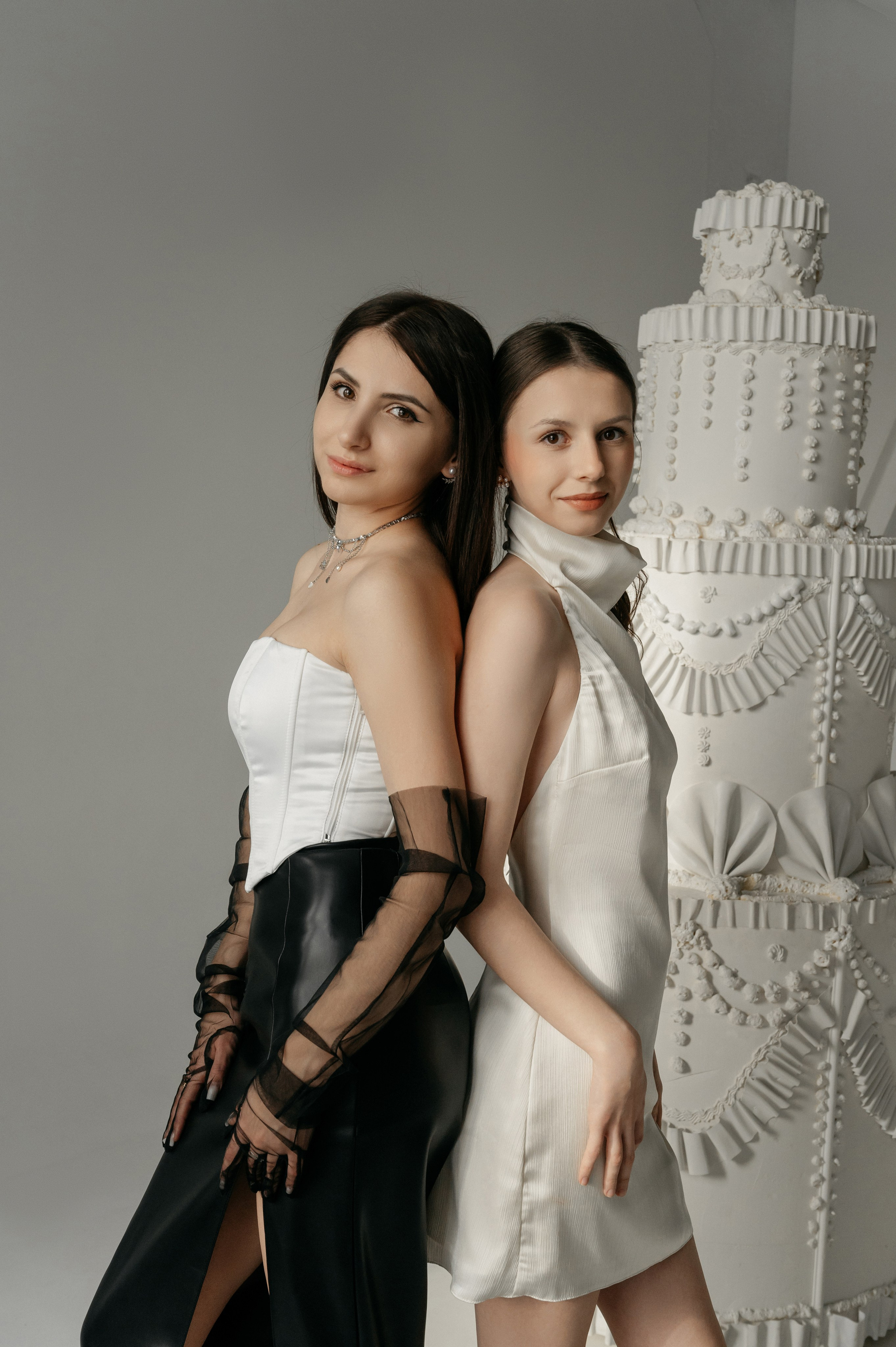 Сестры Алина и Света. Свадебный фотограф Мария Строгонова