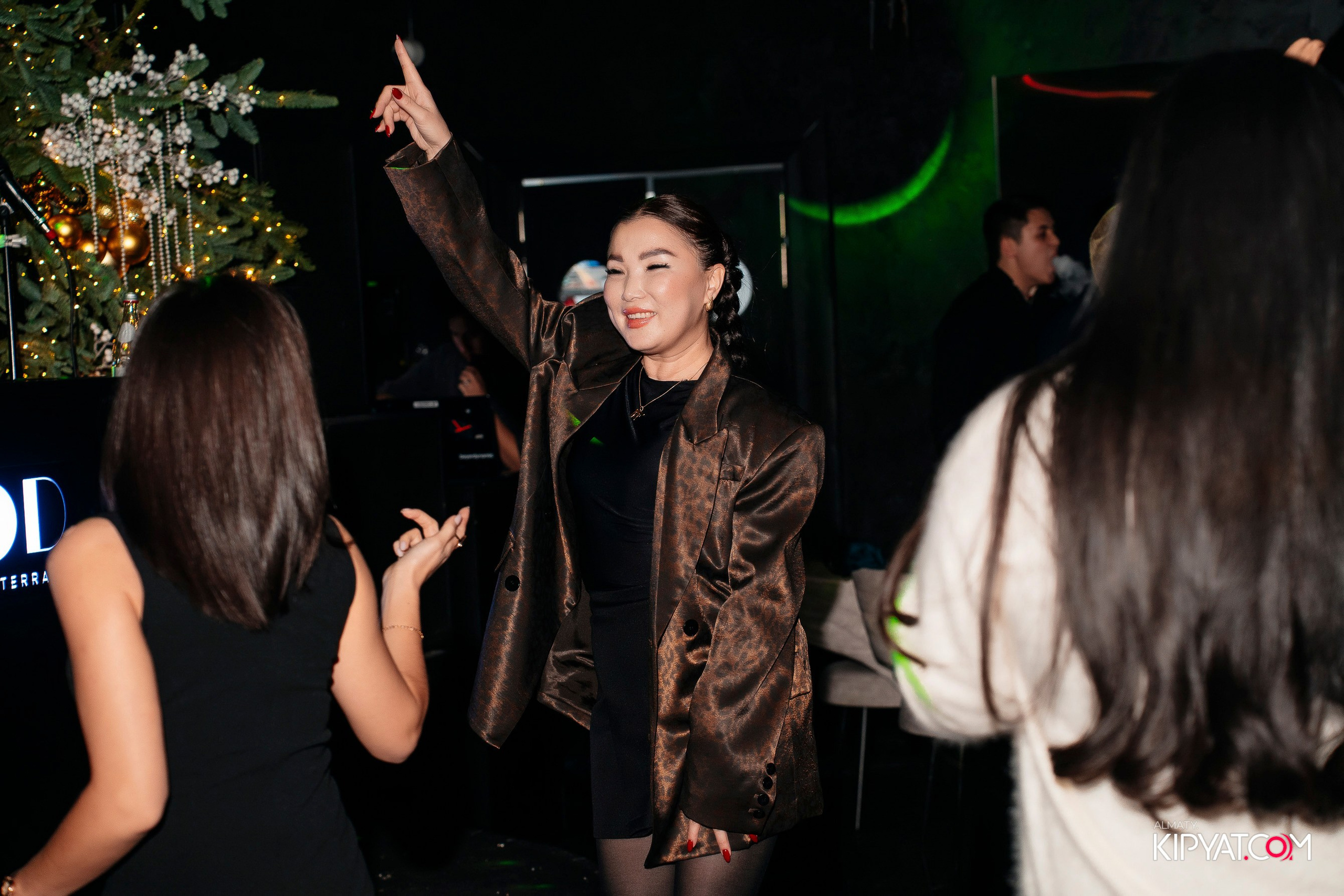 MOOD KARAOKE & TERRACE. КИПЯТКОМ АЛМАТЫ! Фотосъемка мероприятий в Алматы