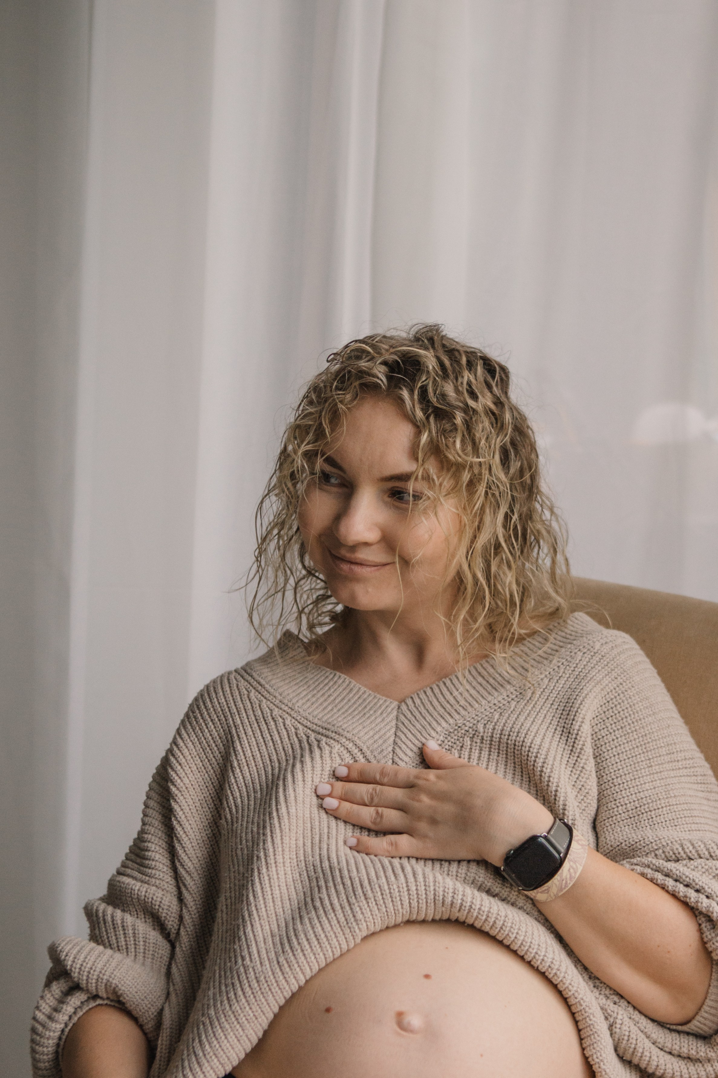 Dasha + 1. Portrait, family and pet photographer in Cyprus, Ksenia Bourdelle