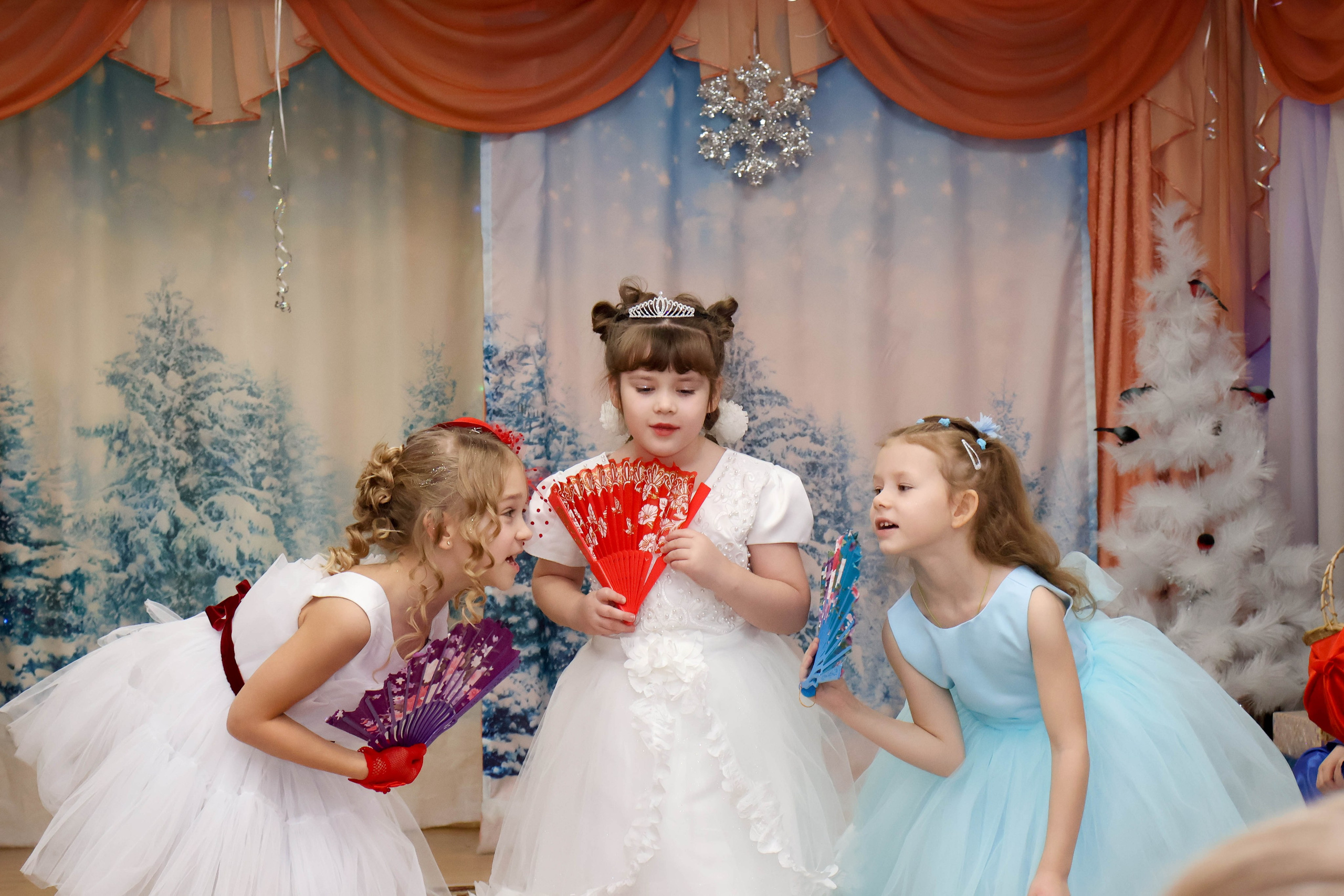 Новогодний утренник гр. «Малинка». Виктория Шишкова свадебный фотограф Москва и МО (Балашиха, Щелково)