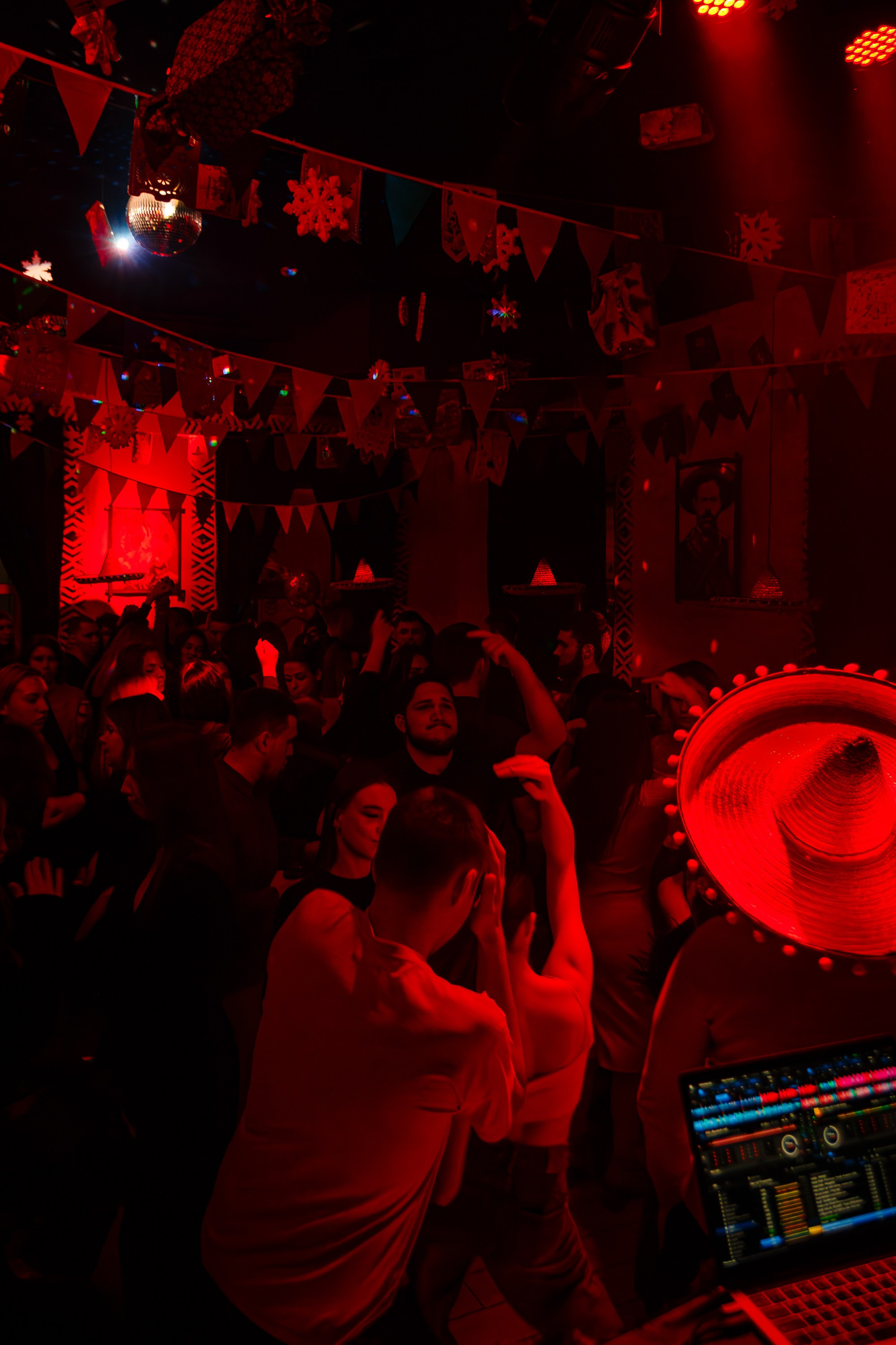 Старый новый год_El Pastor_Симферополь_18.01.2025. Аминов Руслан | Фотограф