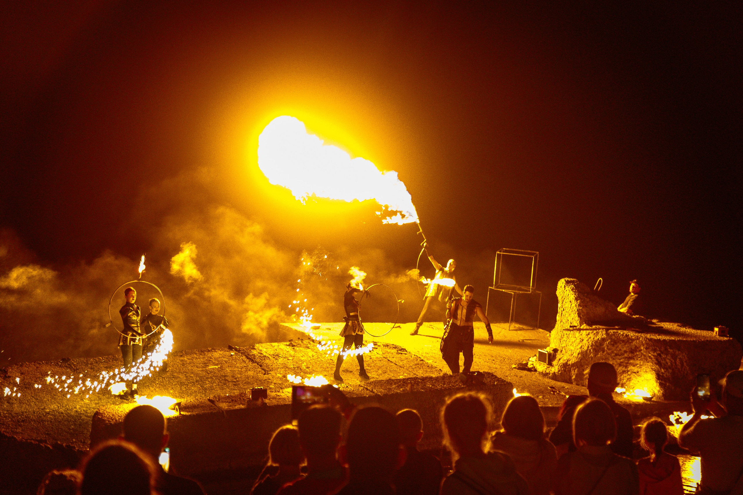 Открытие сезона в HUNGRY BIRD_Симеиз_Крым_14.06.2025. Аминов Руслан | Фотограф