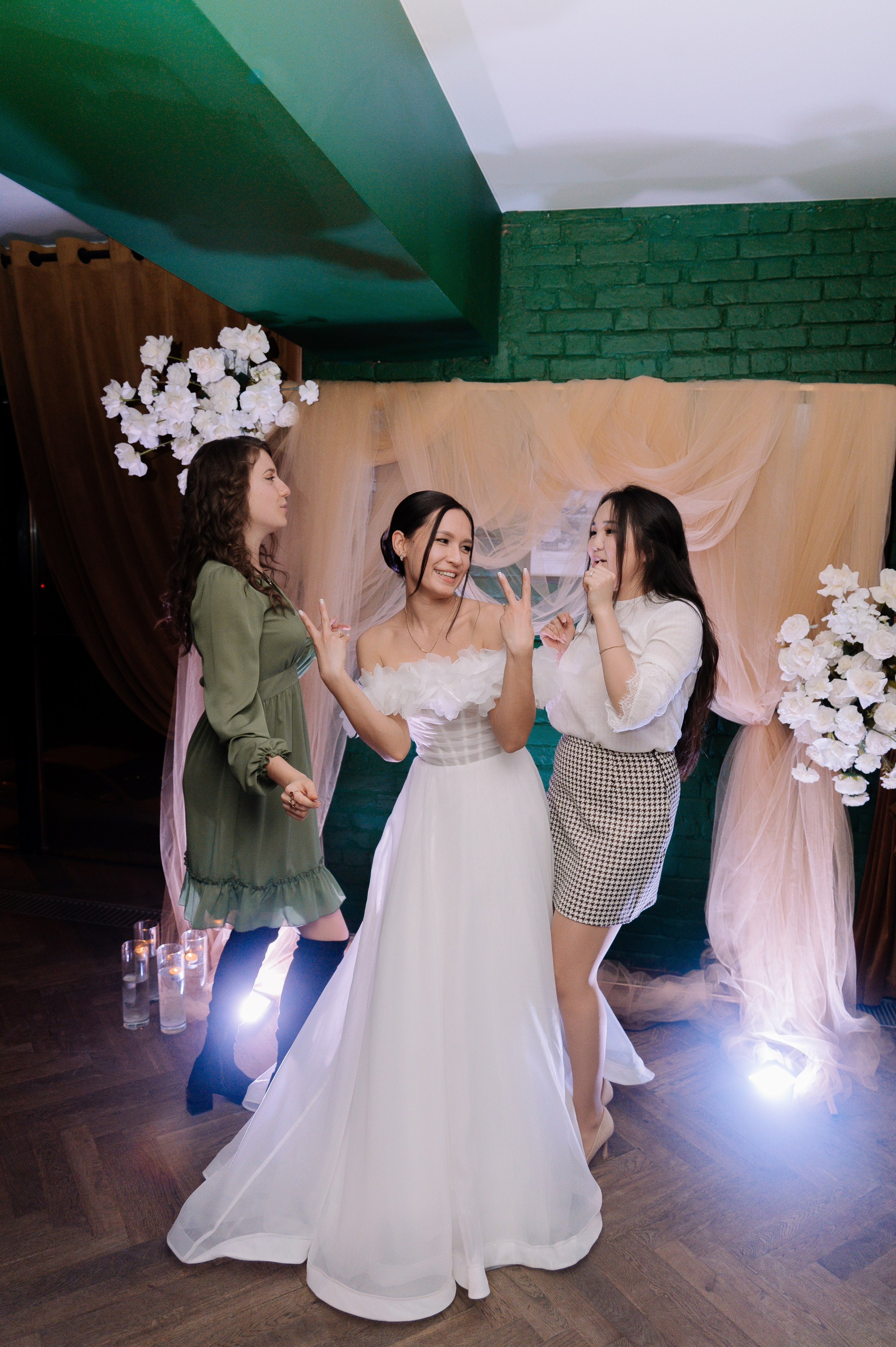 Инара и Нодари. Женский, семейный и свадебный фотограф в Астрахани Виктория Бузаева