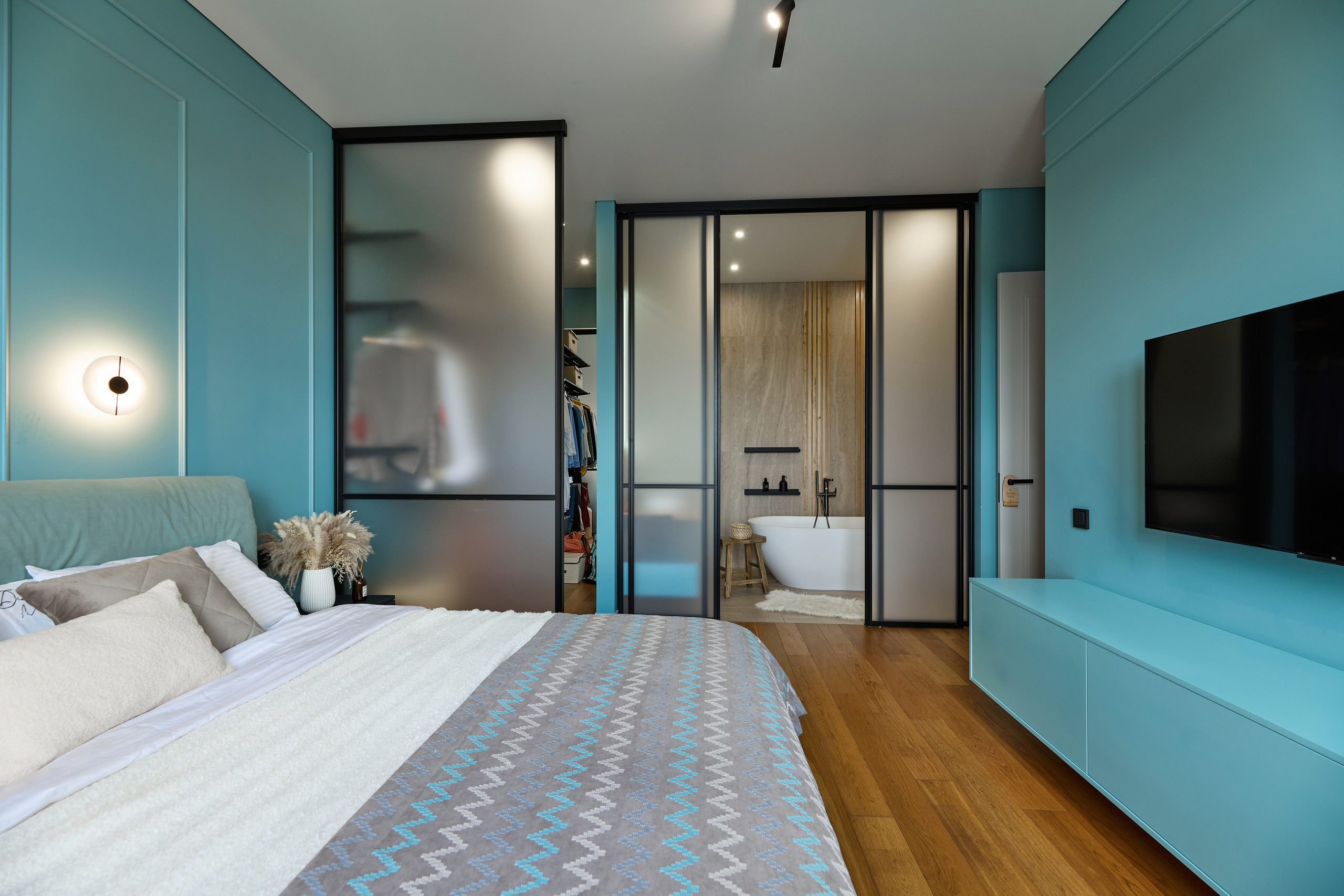 Interior. Другой взгляд на фотографию