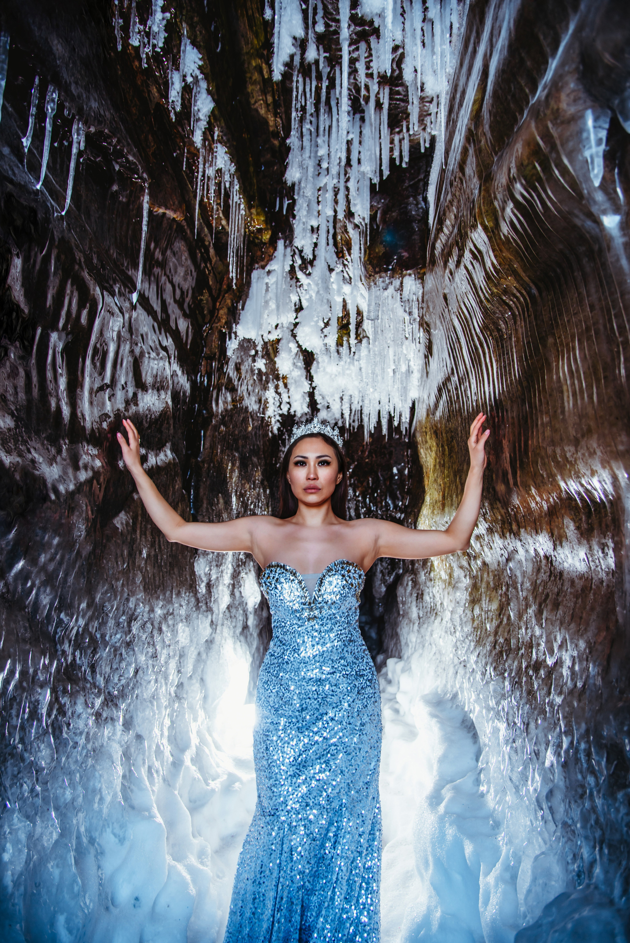 Джессика. Пайетки на жестком подкладе. Шнуровка. 42-44р. 1500р. Ольга Ли свадебный семейный фотограф Иркутск