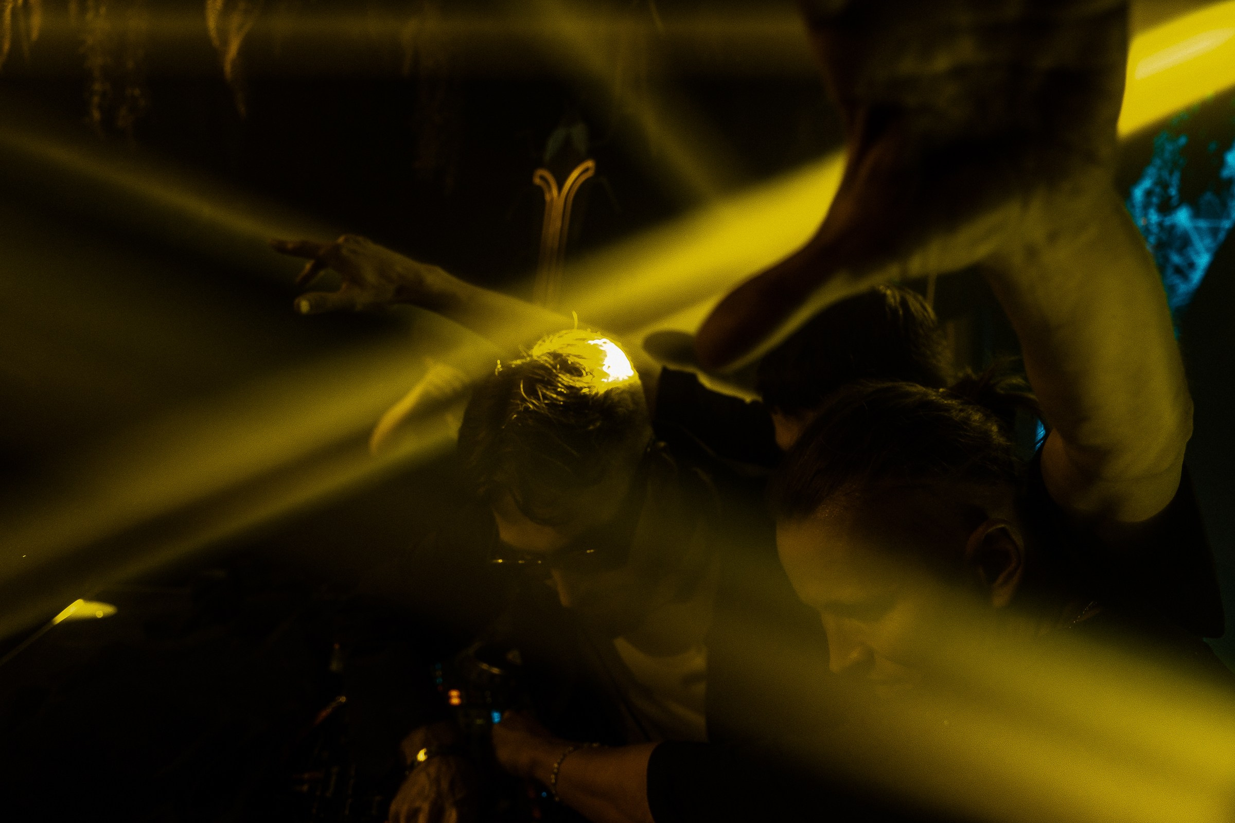 Фотограф на вечеринку спб. VERSLIBRE | Свадебный и репортажный фотограф в Санкт-Петербурге, Москве, и Поволжье