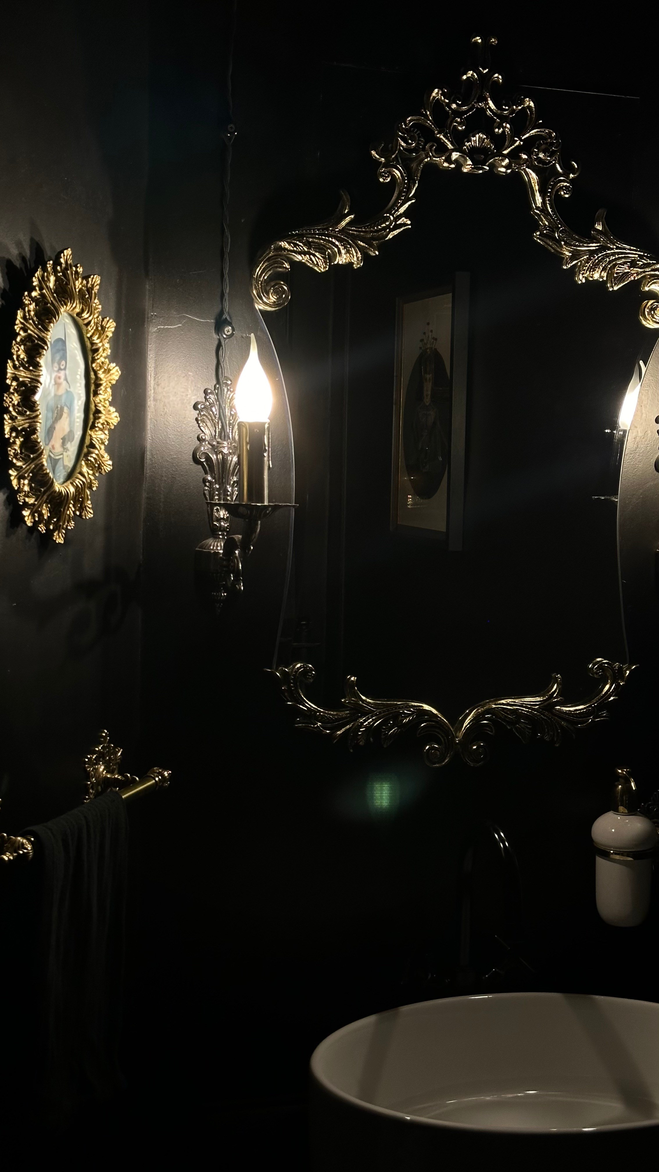 YAKUBOWITCH. Главная