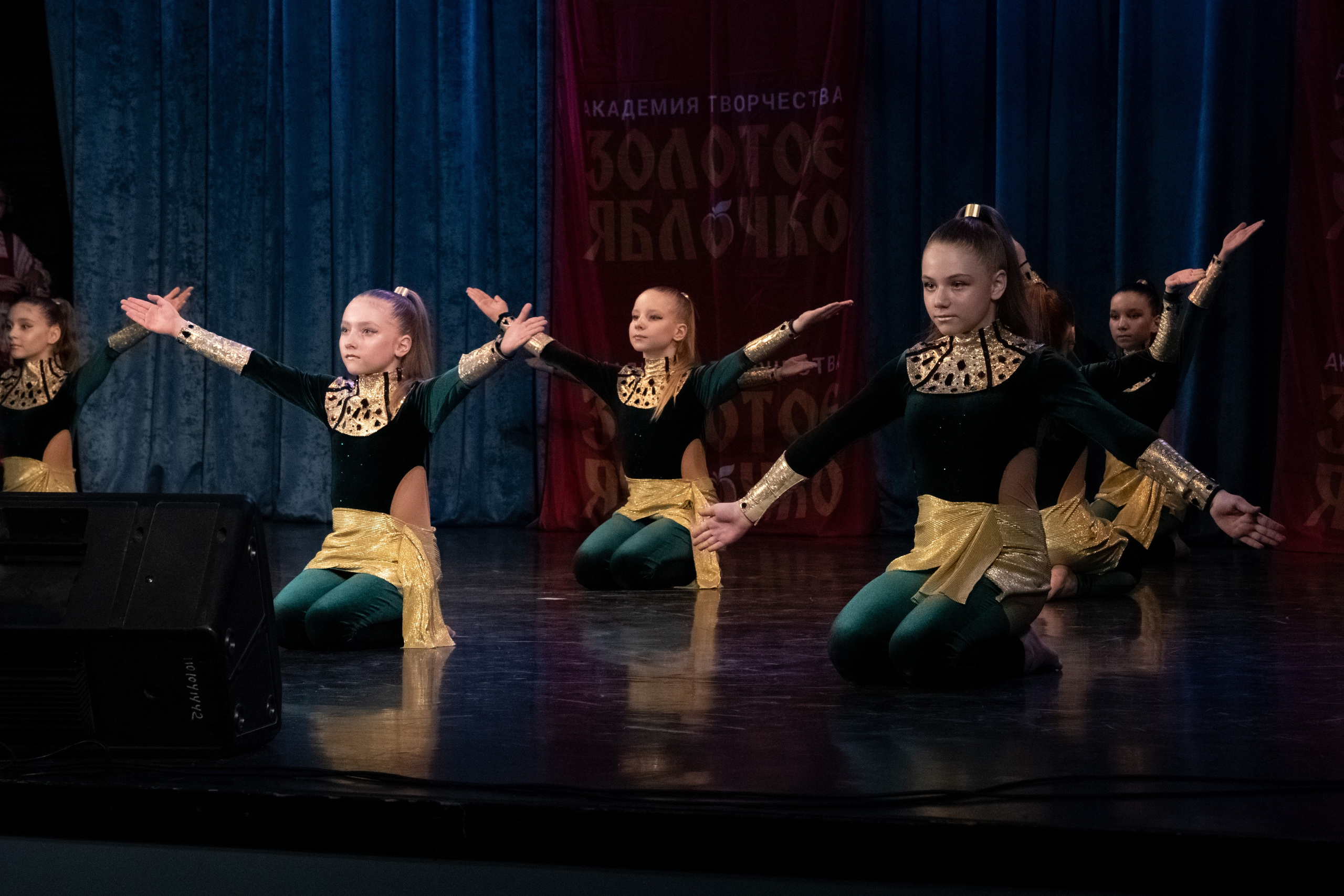 7 декабря, г. Выборг. Золотое яблочко