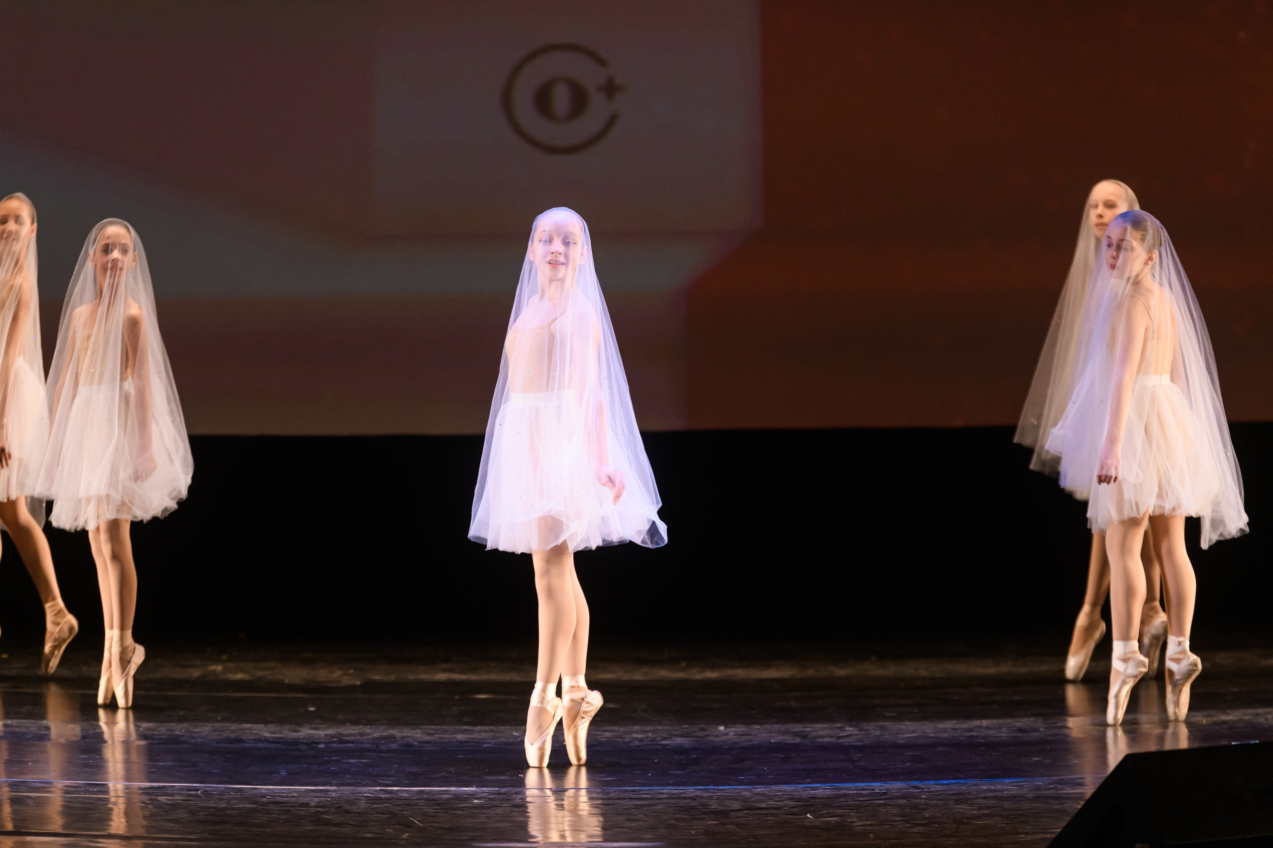 23 апреля, часть 1, БКЗ Октябрьский, г. Санкт-Петербург. Золотое яблочко