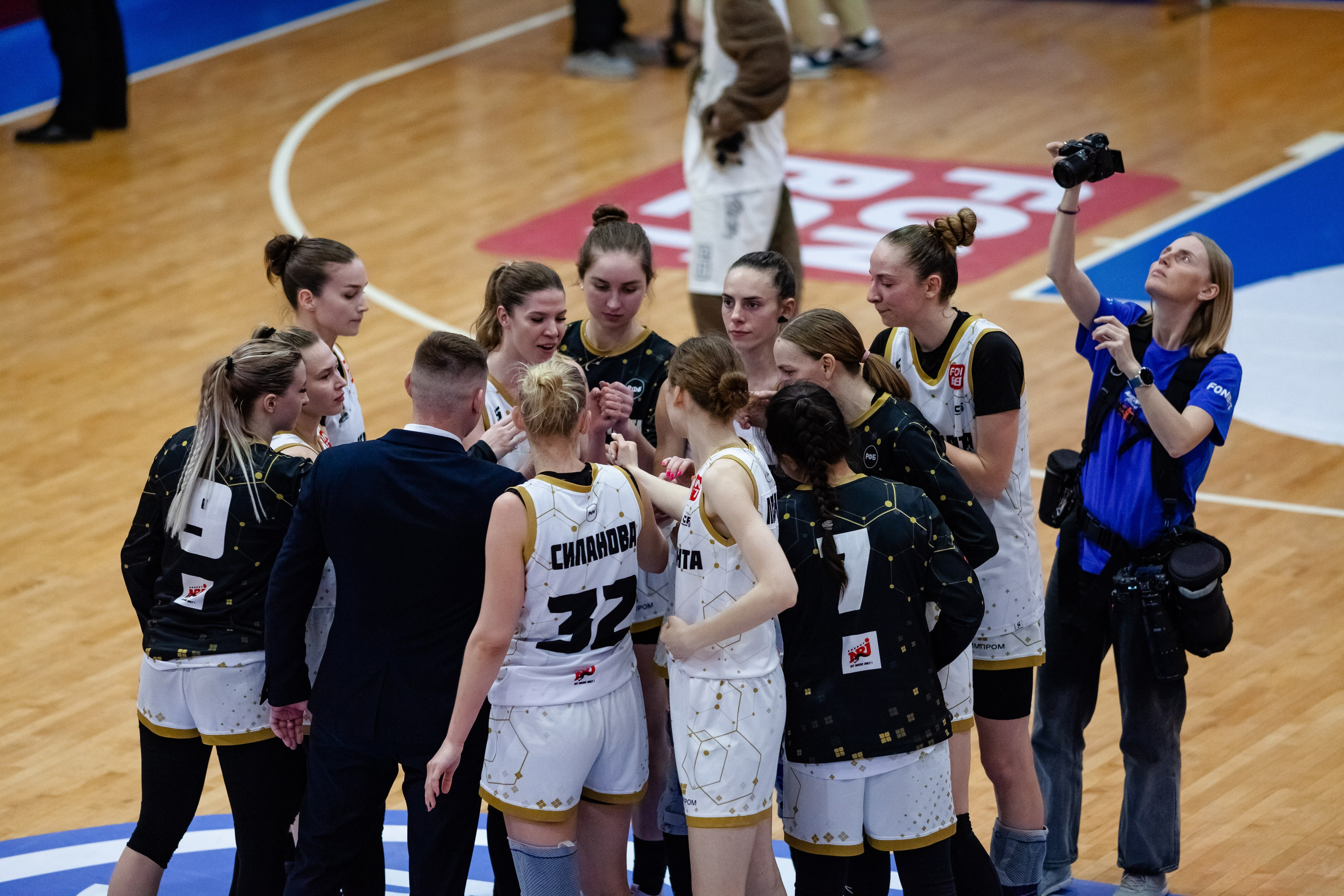 ЧГУ-Атланта — Славянка. Фотография