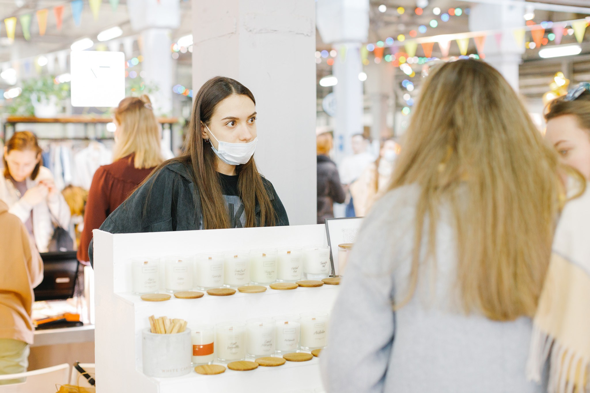 10–11 апреля 2021 на Трёхгорной мануфактуре / фото Иван Гущин. Фотоотчеты «Ламбада-маркета»