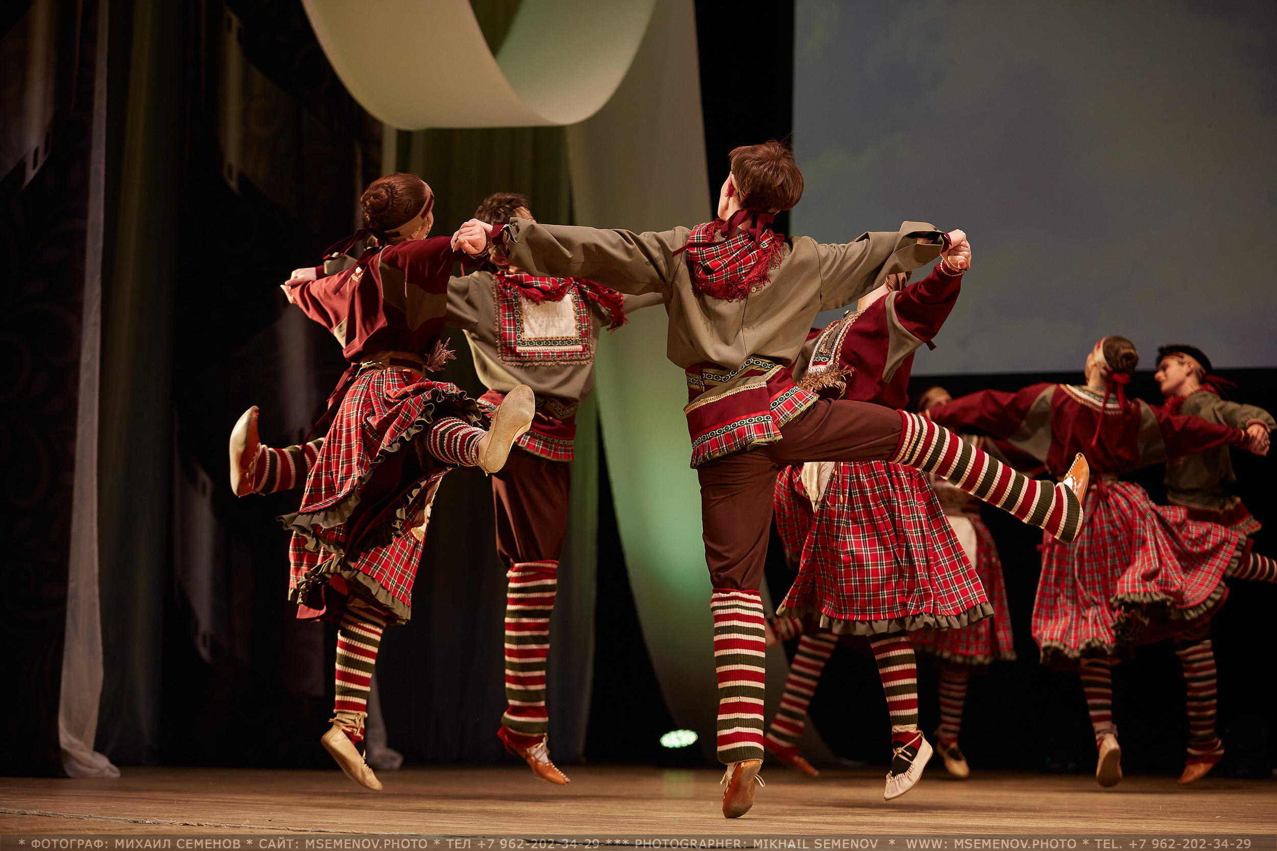 АНОНС Выпускной «Счастливое детство» 2023. Photographer for business Mikhail Semenov. Aqua photo studio, photo school