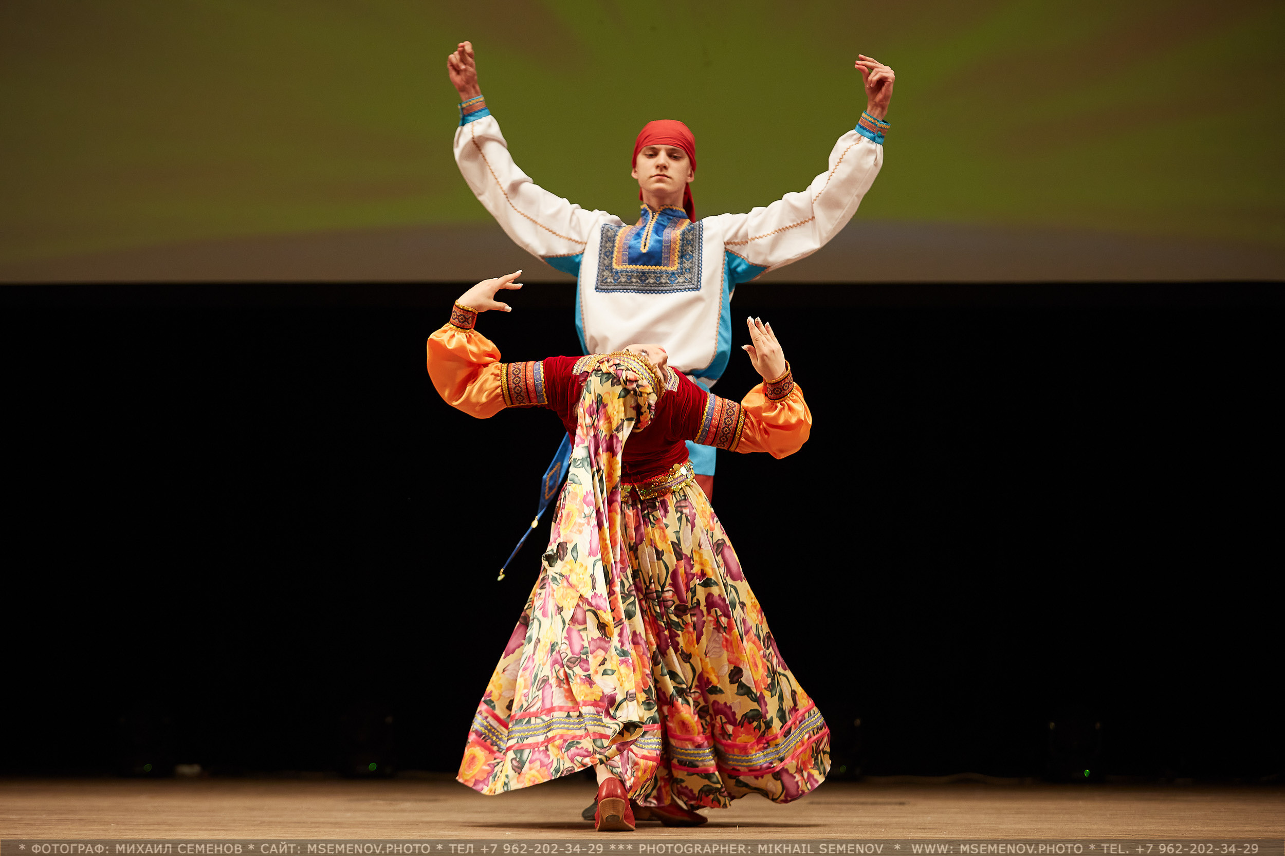 АНОНС Выпускной «Счастливое детство» 2023. Photographer for business Mikhail Semenov. Aqua photo studio, photo school