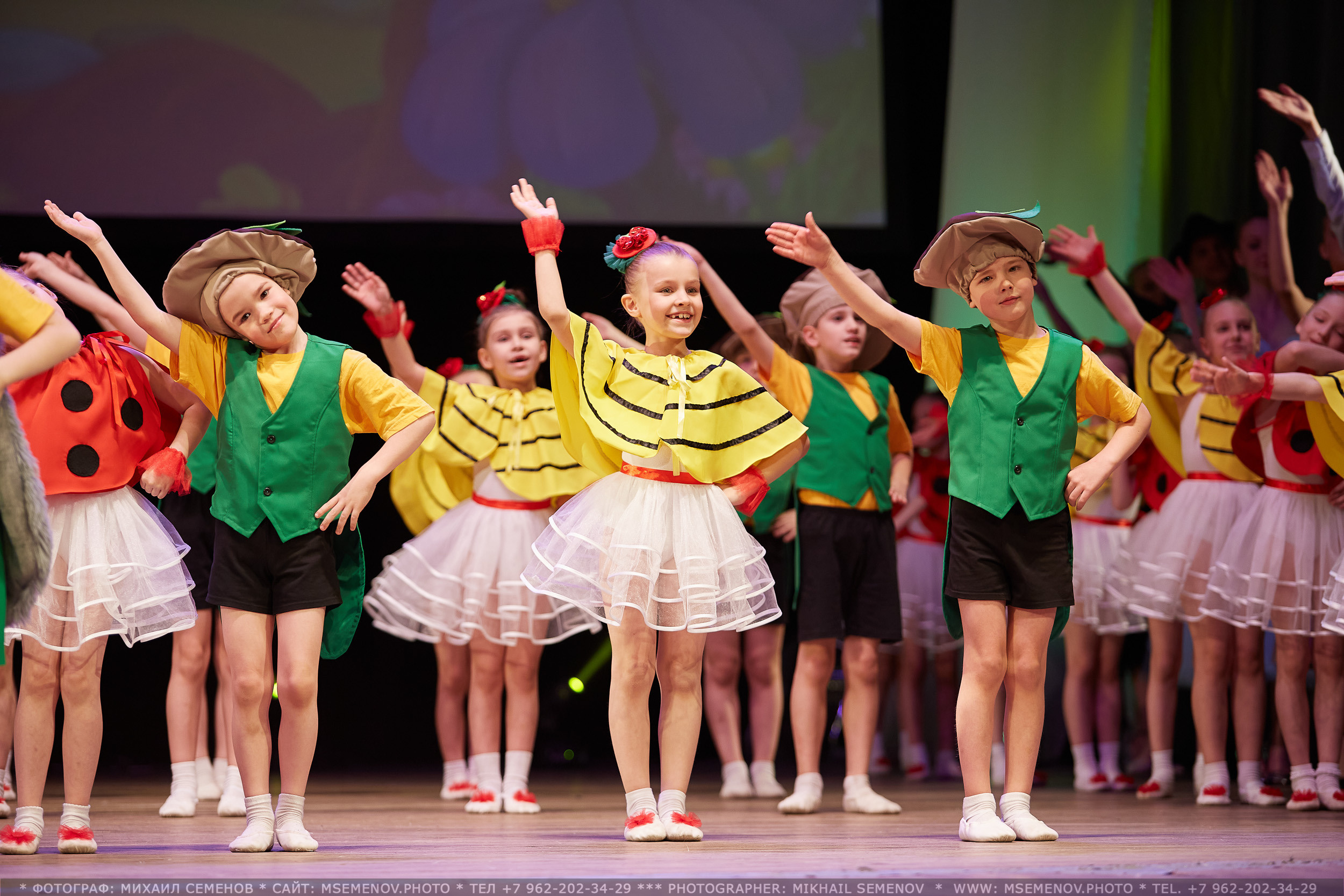 АНОНС Выпускной «Счастливое детство» 2023. Photographer for business Mikhail Semenov. Aqua photo studio, photo school