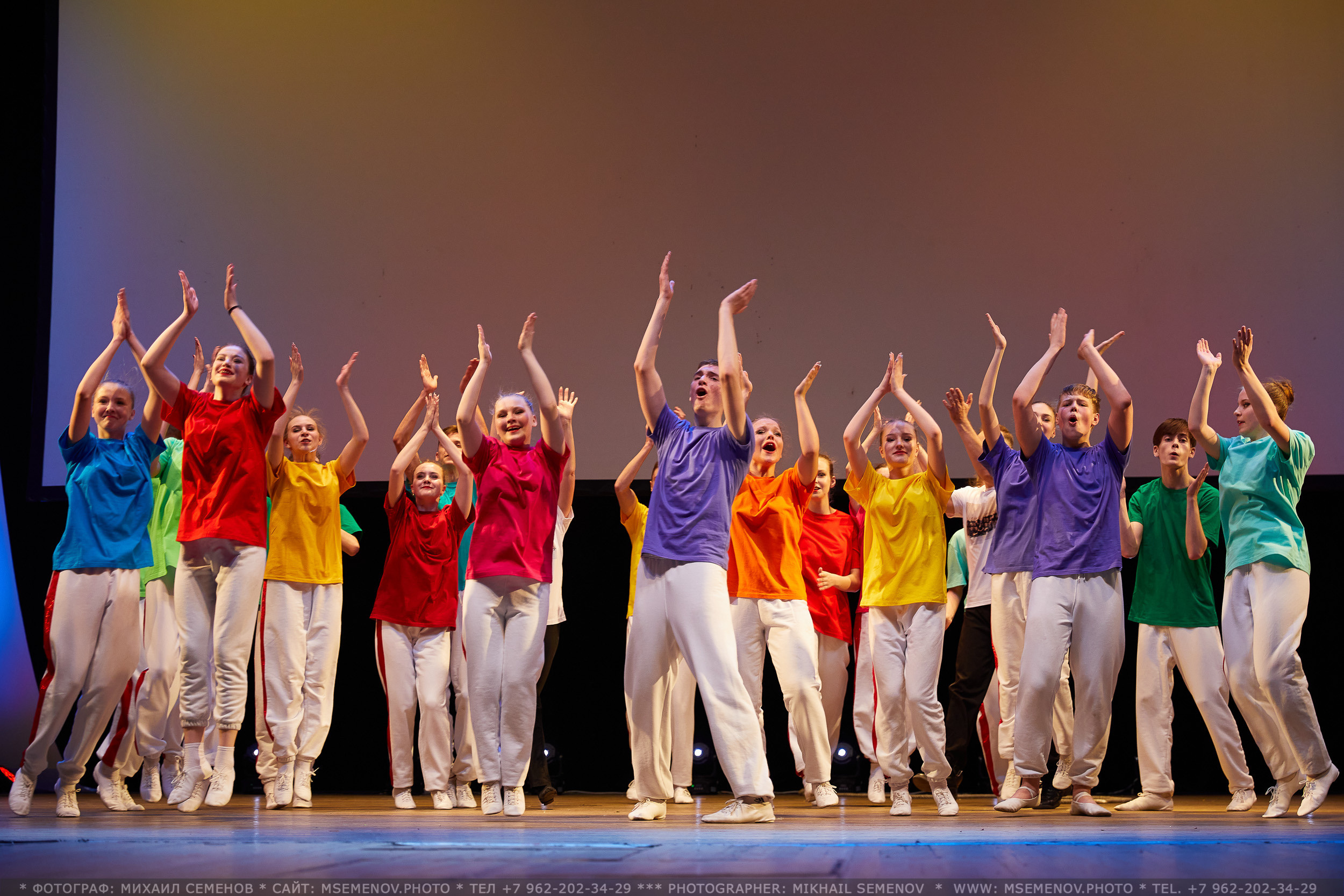 АНОНС Выпускной «Счастливое детство» 2023. Photographer for business Mikhail Semenov. Aqua photo studio, photo school