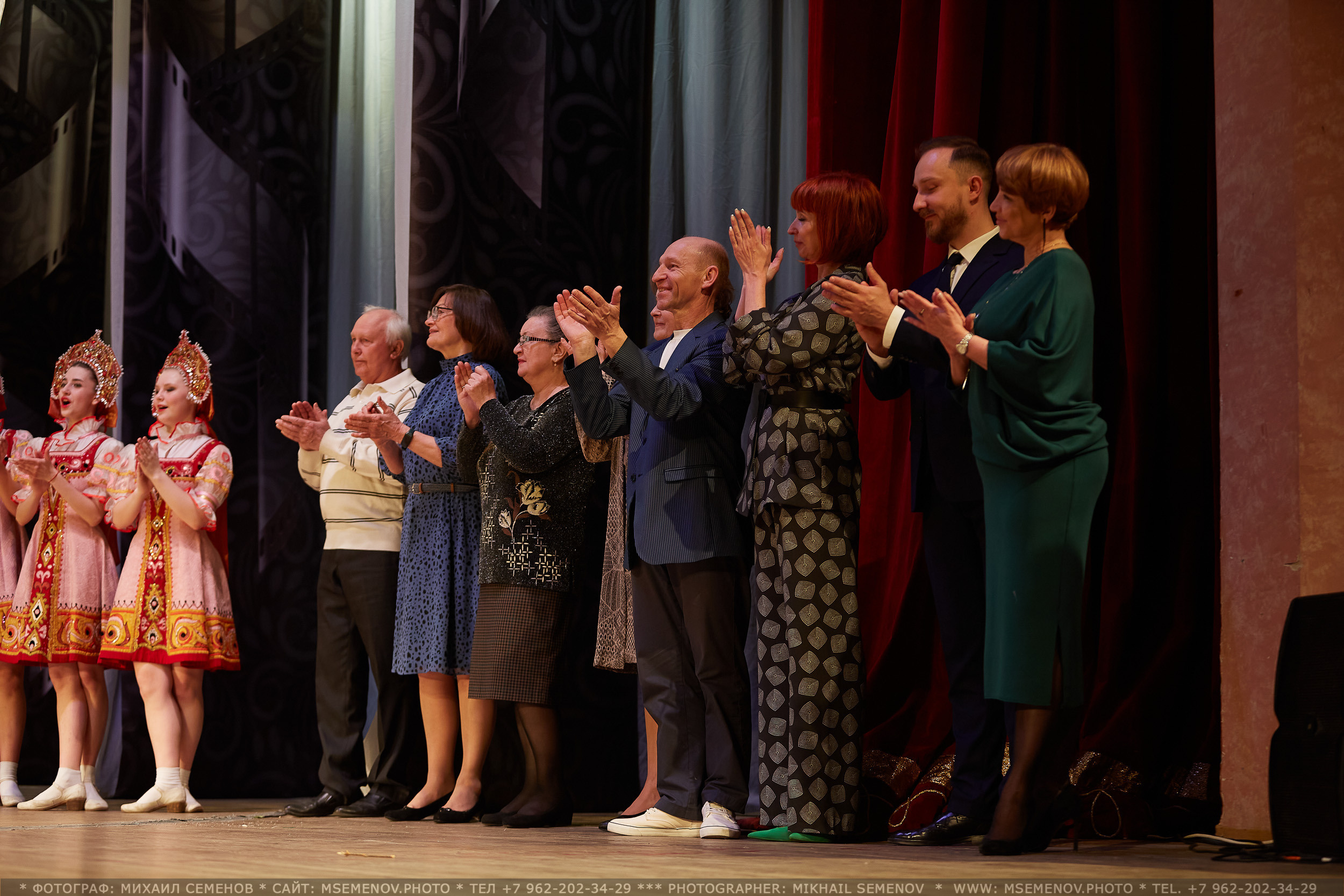 АНОНС Выпускной «Счастливое детство» 2023. Photographer for business Mikhail Semenov. Aqua photo studio, photo school