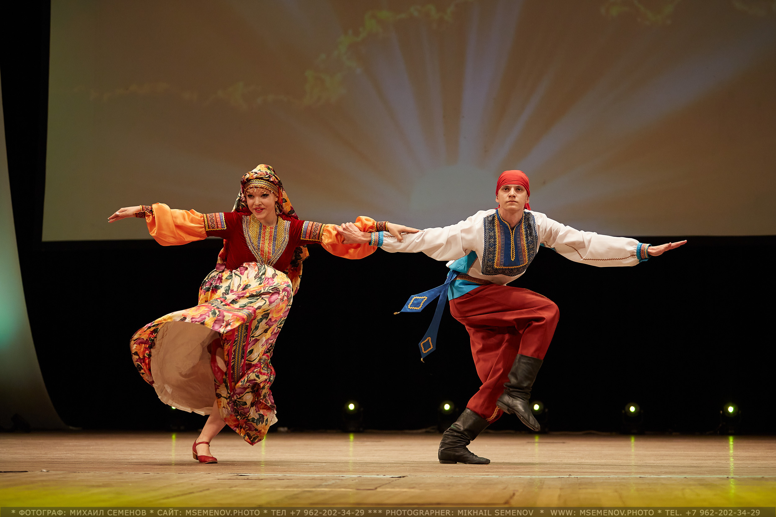 АНОНС Выпускной «Счастливое детство» 2023. Photographer for business Mikhail Semenov. Aqua photo studio, photo school