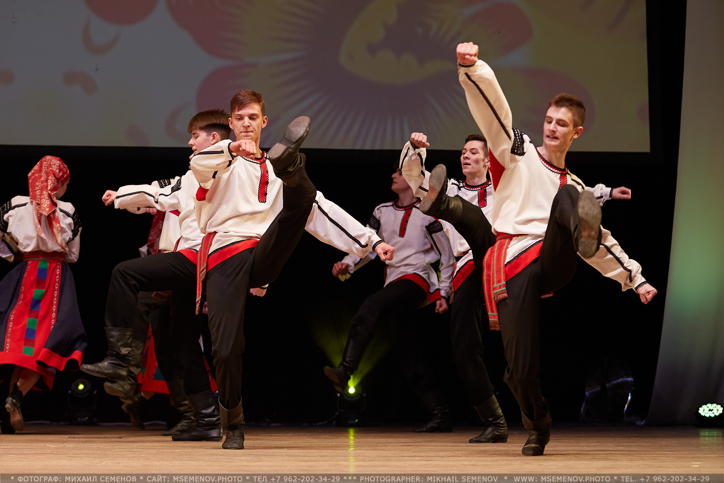 АНОНС Выпускной «Счастливое детство» 2023. Photographer for business Mikhail Semenov. Aqua photo studio, photo school