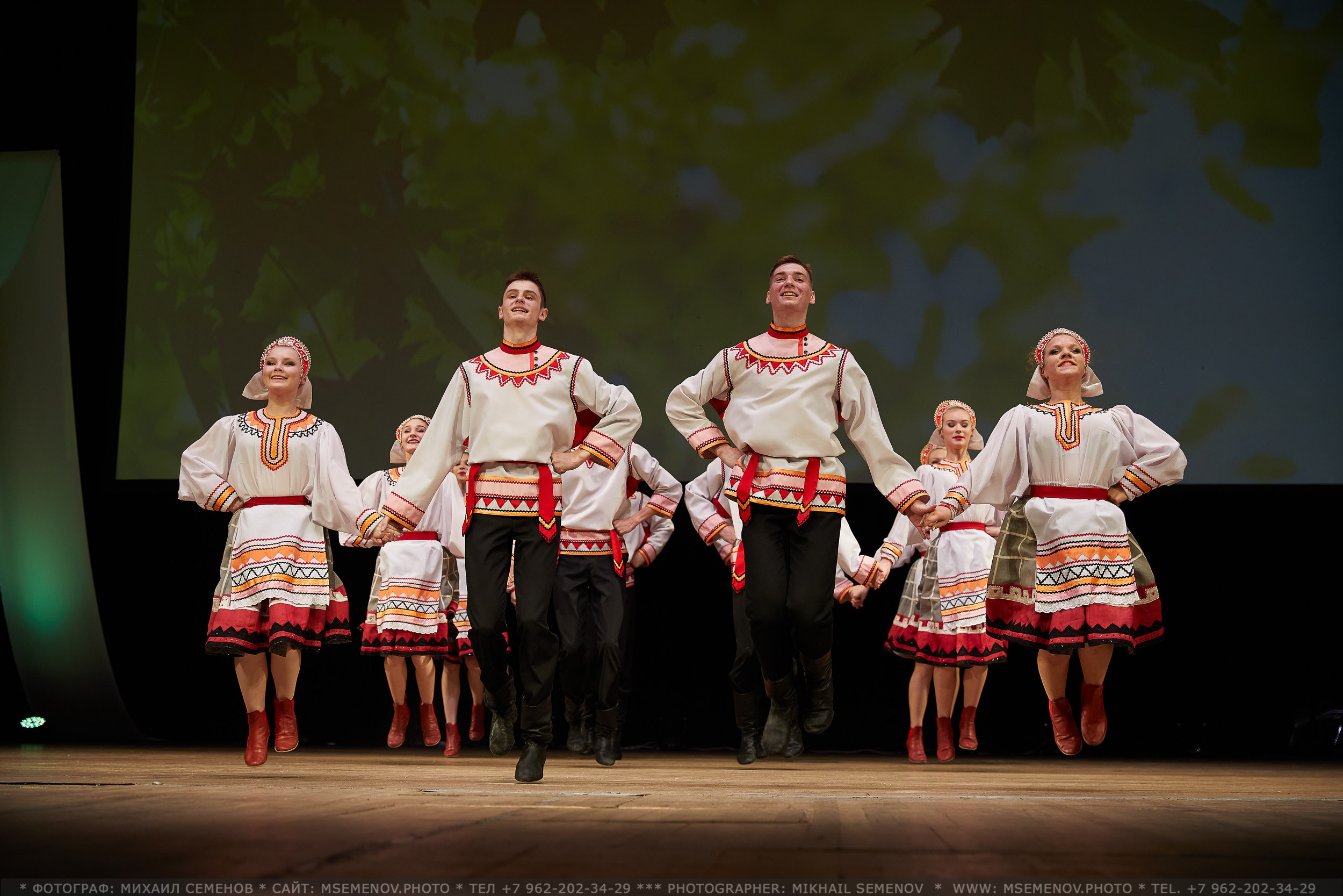 АНОНС Выпускной «Счастливое детство» 2023. Photographer for business Mikhail Semenov. Aqua photo studio, photo school